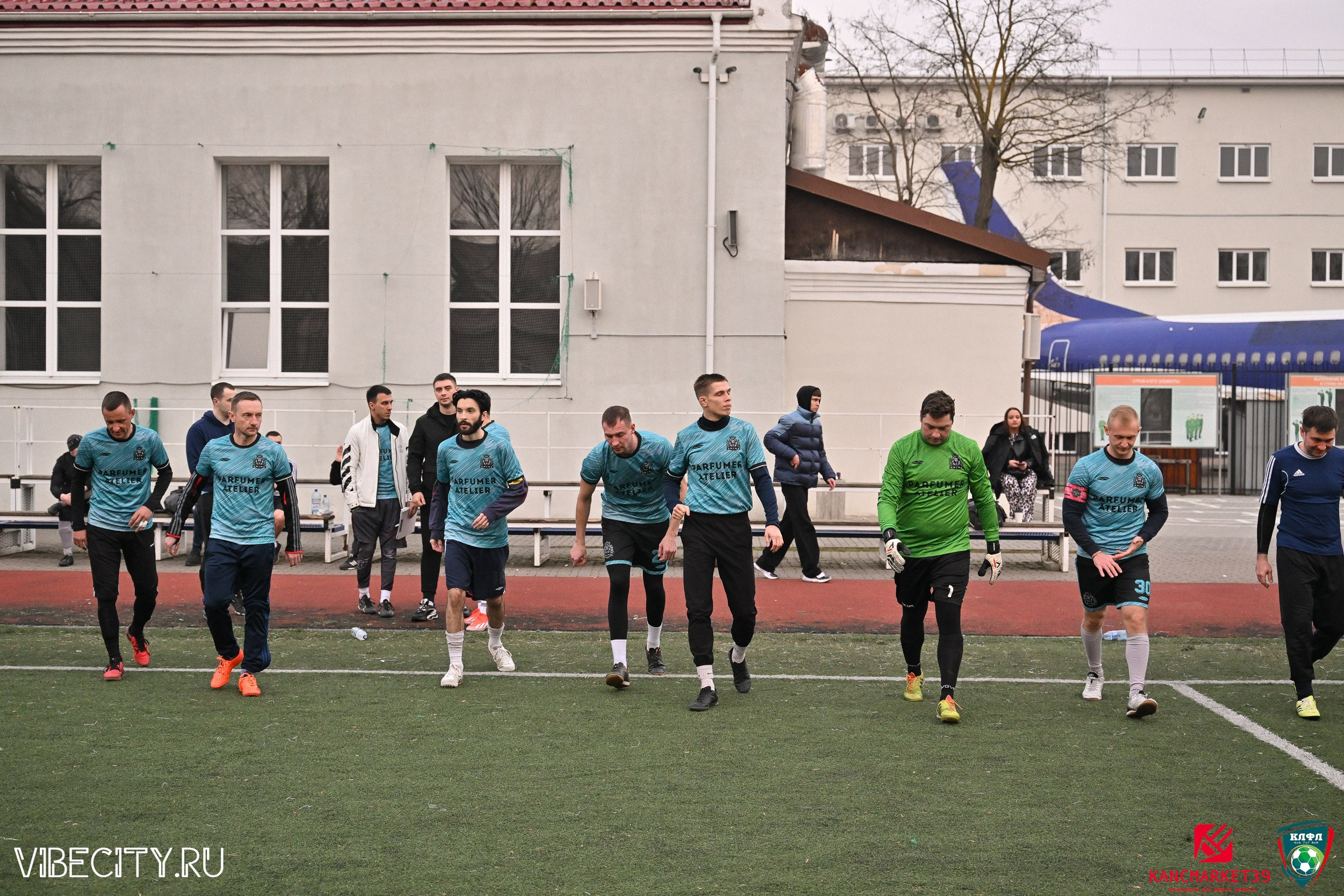 XX ЧЕМПИОНАТ КАЛИНИНГРАДСКОЙ ЛФЛ КАНЦМАРКЕТ39 сезона 2024–2025 гг. VIBECITY.RU Вайб Сити Ру Фоторепортажи Фотоотчеты Калининград