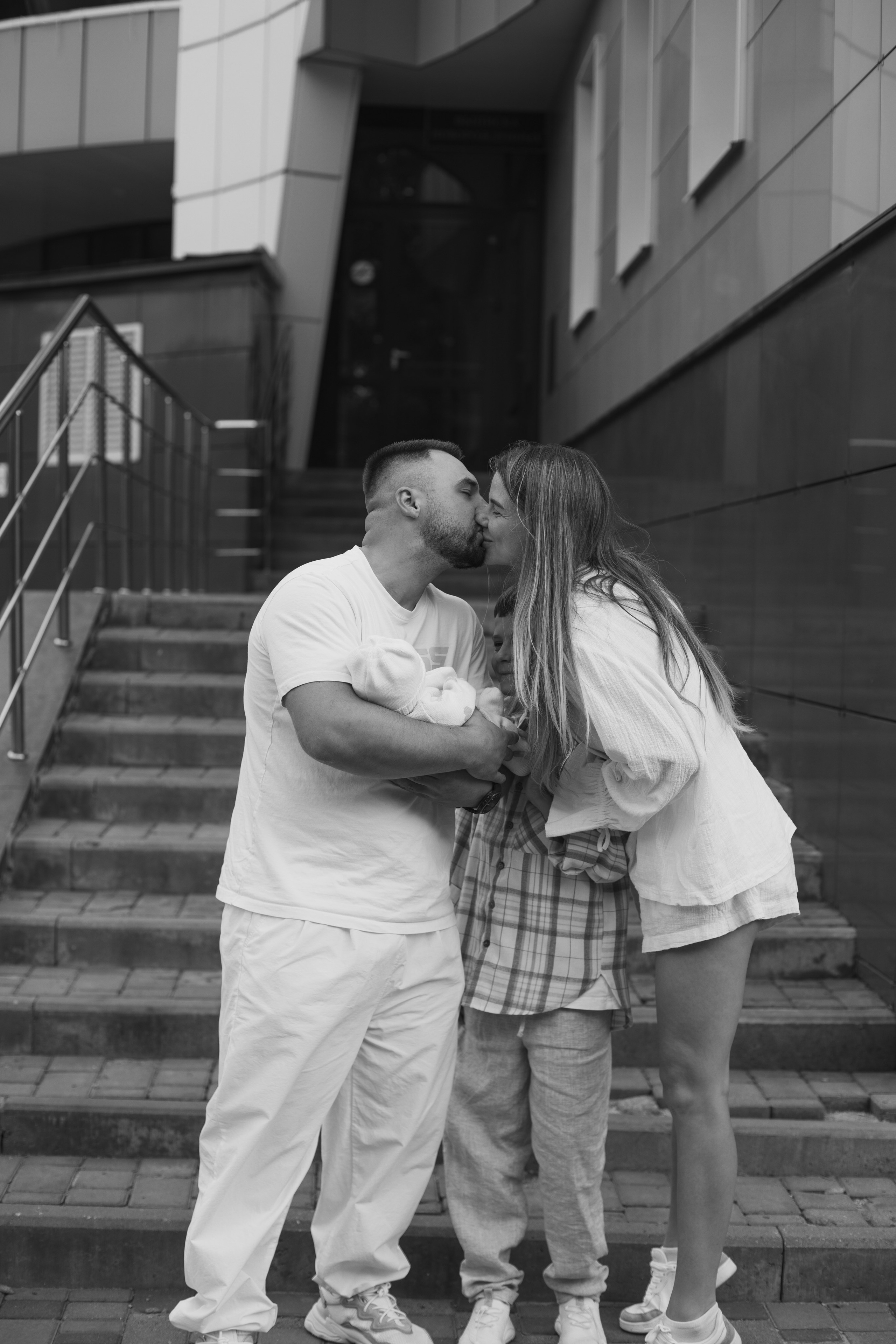 Фотограф на выписку из роддома в Белгороде. Свадебный и контент фотограф в Белгороде Ярослав Гаврилейченко