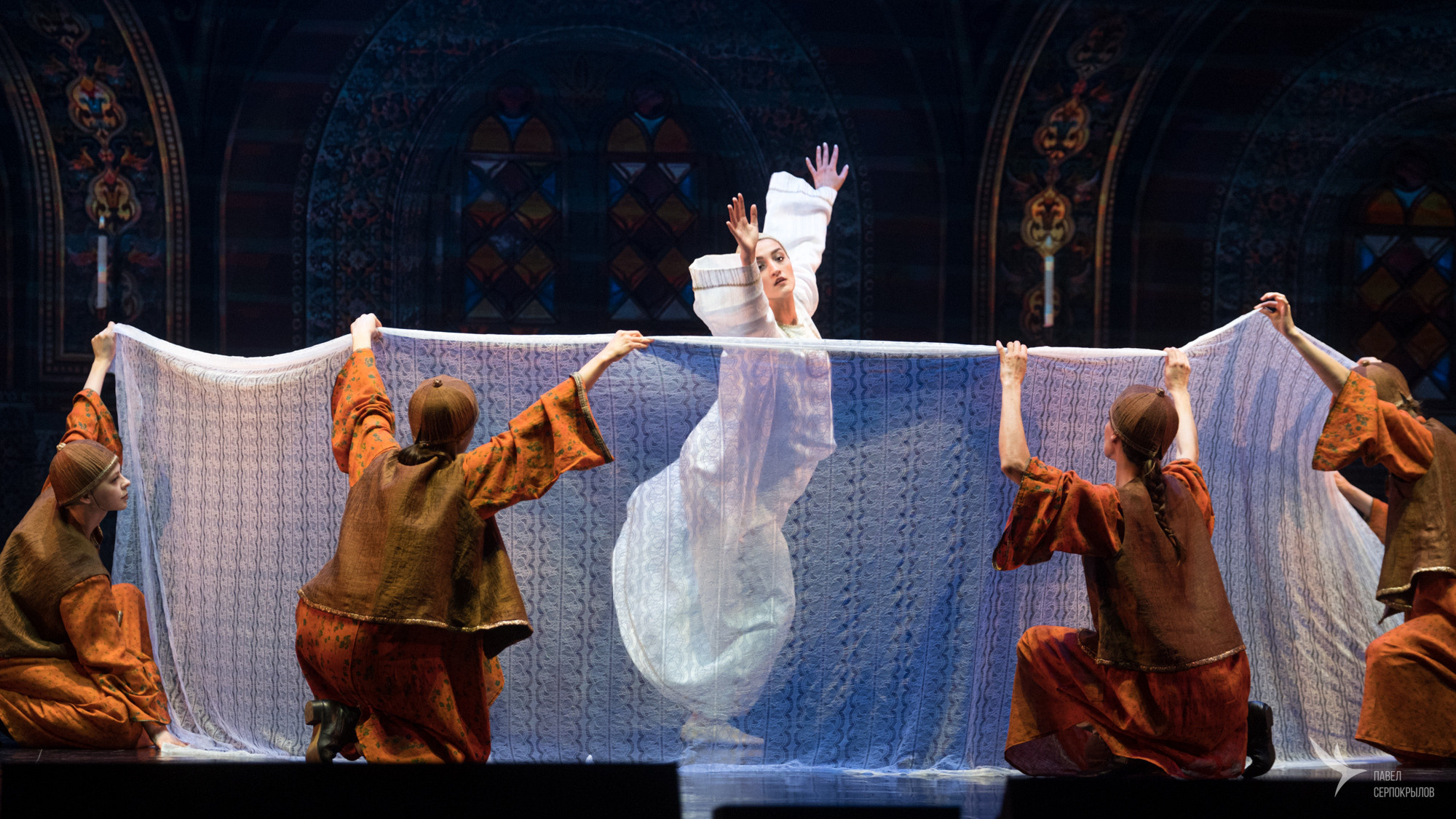 Спектакль-балет «МОЯ КАЗАНЬ». Репортажный фотограф в Казани Павел Серпокрылов