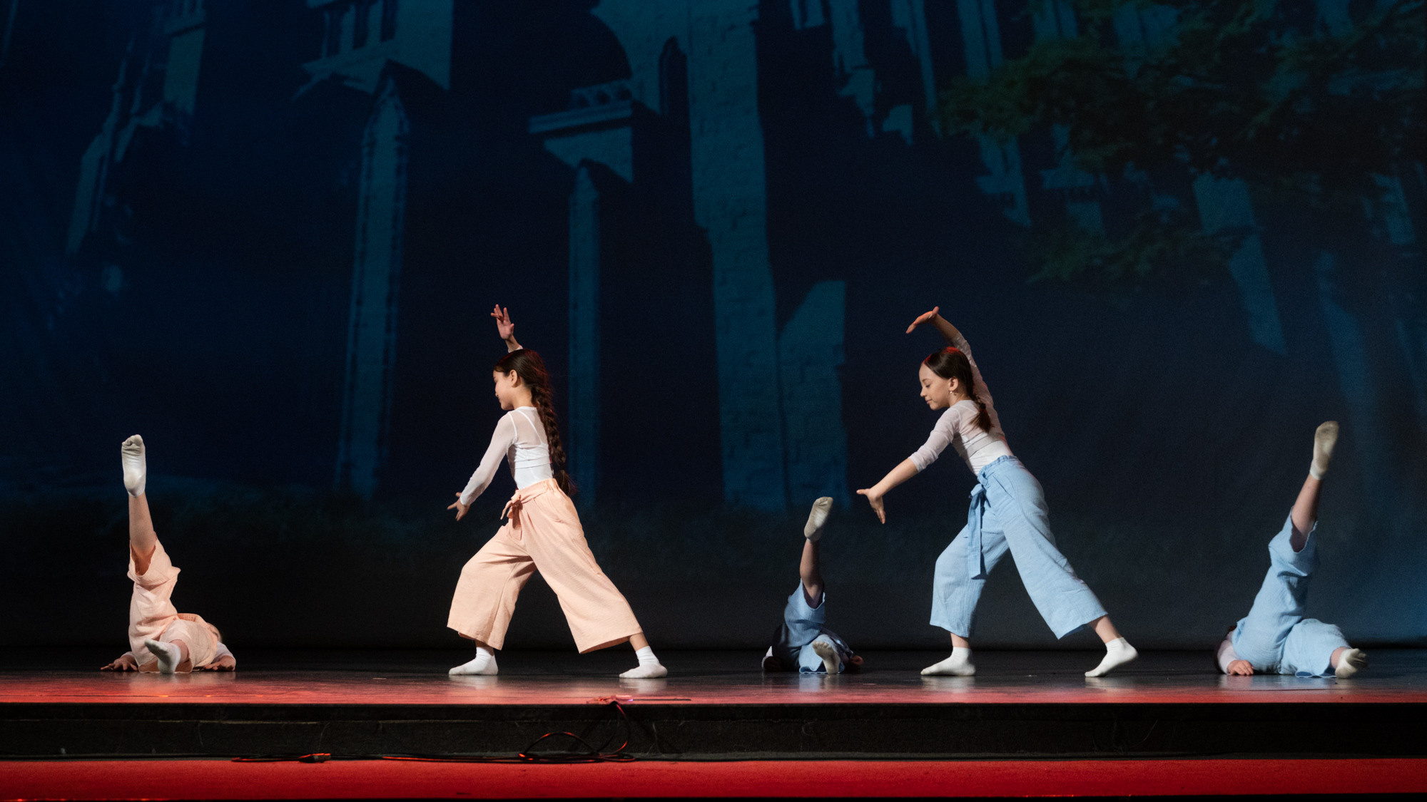 Отчетный концерт в студии танца и фитнеса NS. Репортажный фотограф в Казани Павел Серпокрылов