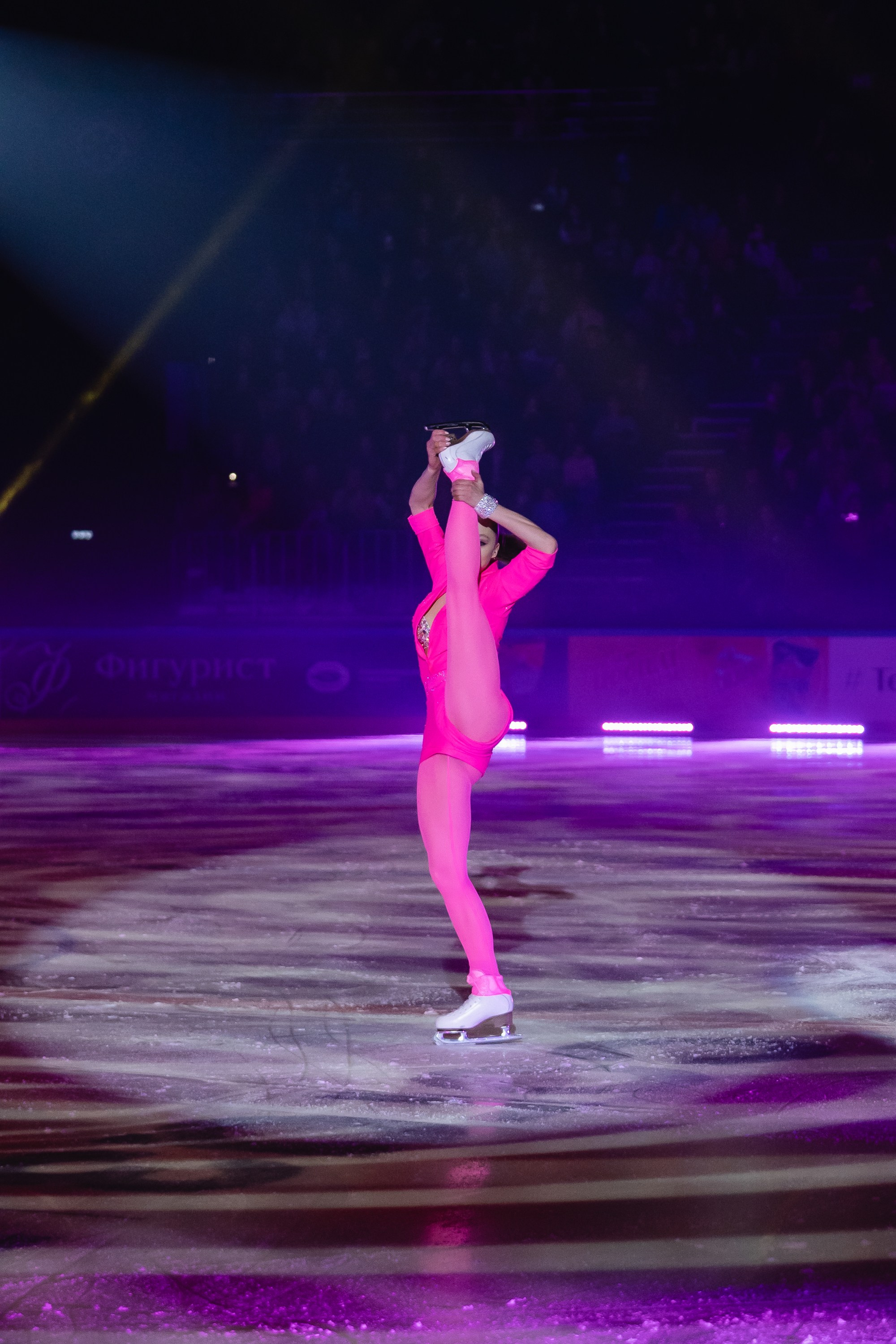 Шоу «Чемпионы на льду» в Новосибирске. Воробьева Ксения — Спортивный и танцевальный фотограф Новосибирск
