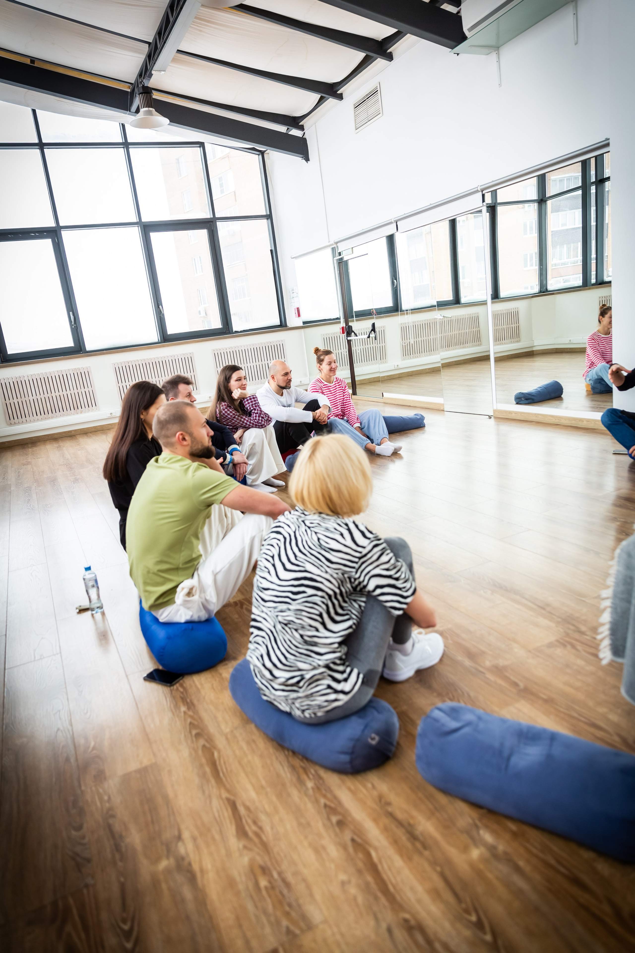Репортажная съемка тренинга Кирилла. Контент фотограф для экспертов в соцсетях Алена Собора Москва