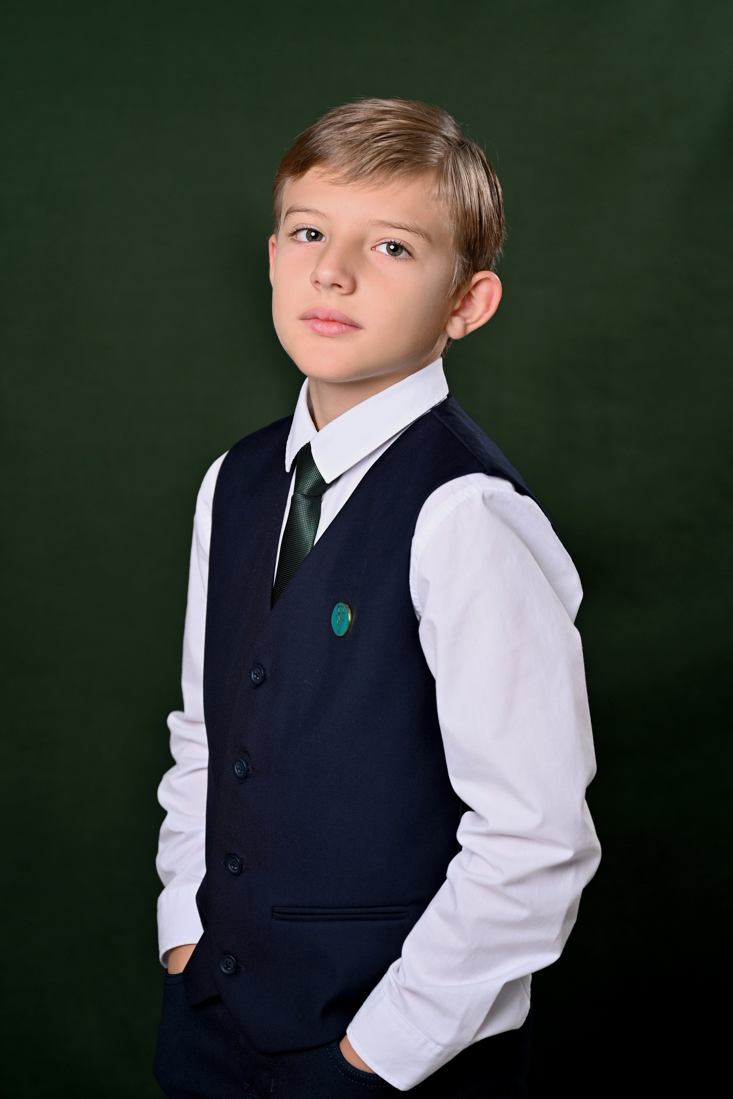 Школьные выпускные альбомы в Ростове-на-Дону. Школьный и семейный фотограф в Ростове-на-Дону