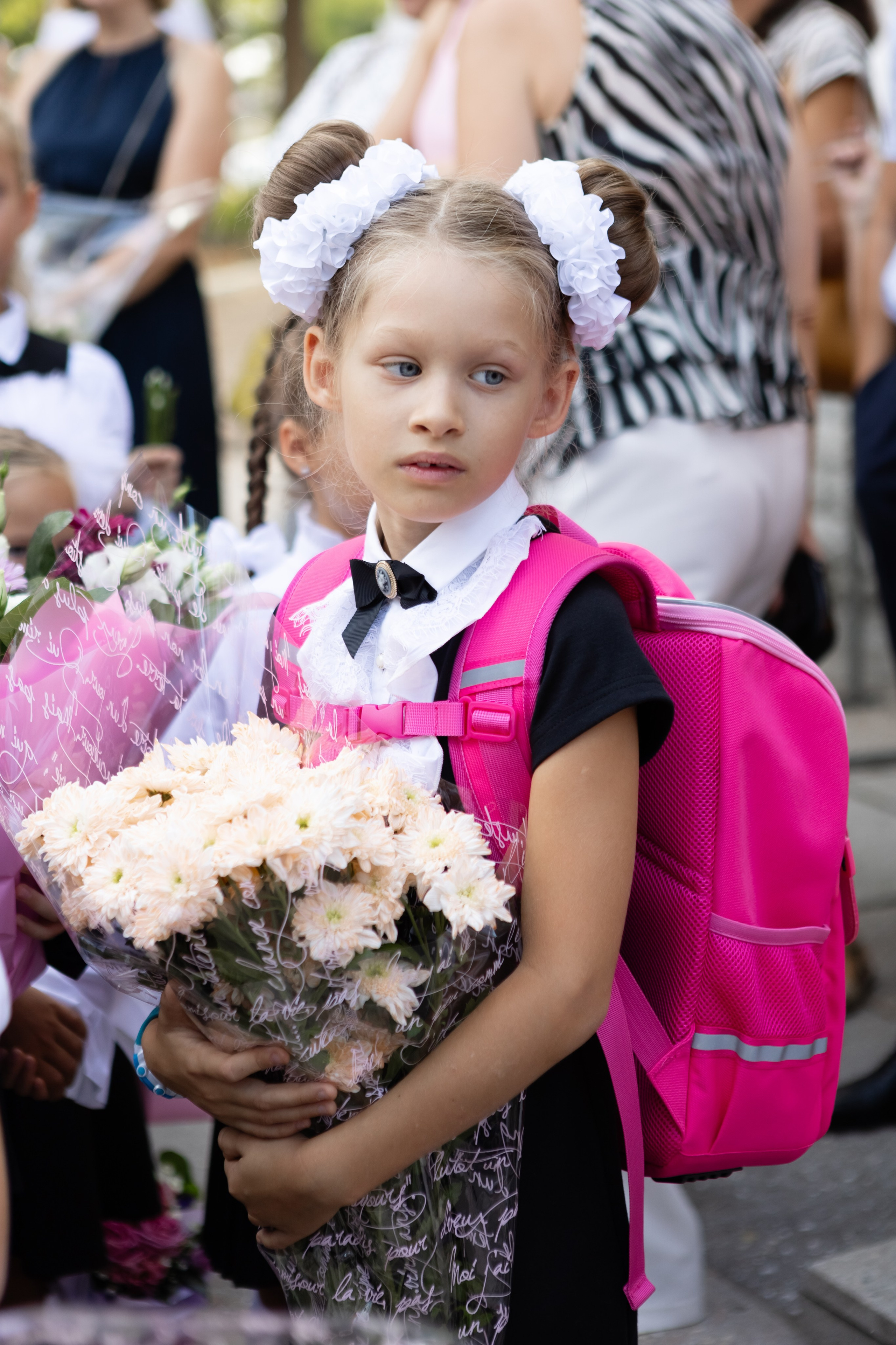Первый раз — в первый класс. Фотосессия первоклассников 1 сентября. Свадебный фотограф, фотосъемка в Крыму, Севастополе, Симферополе, Ялте