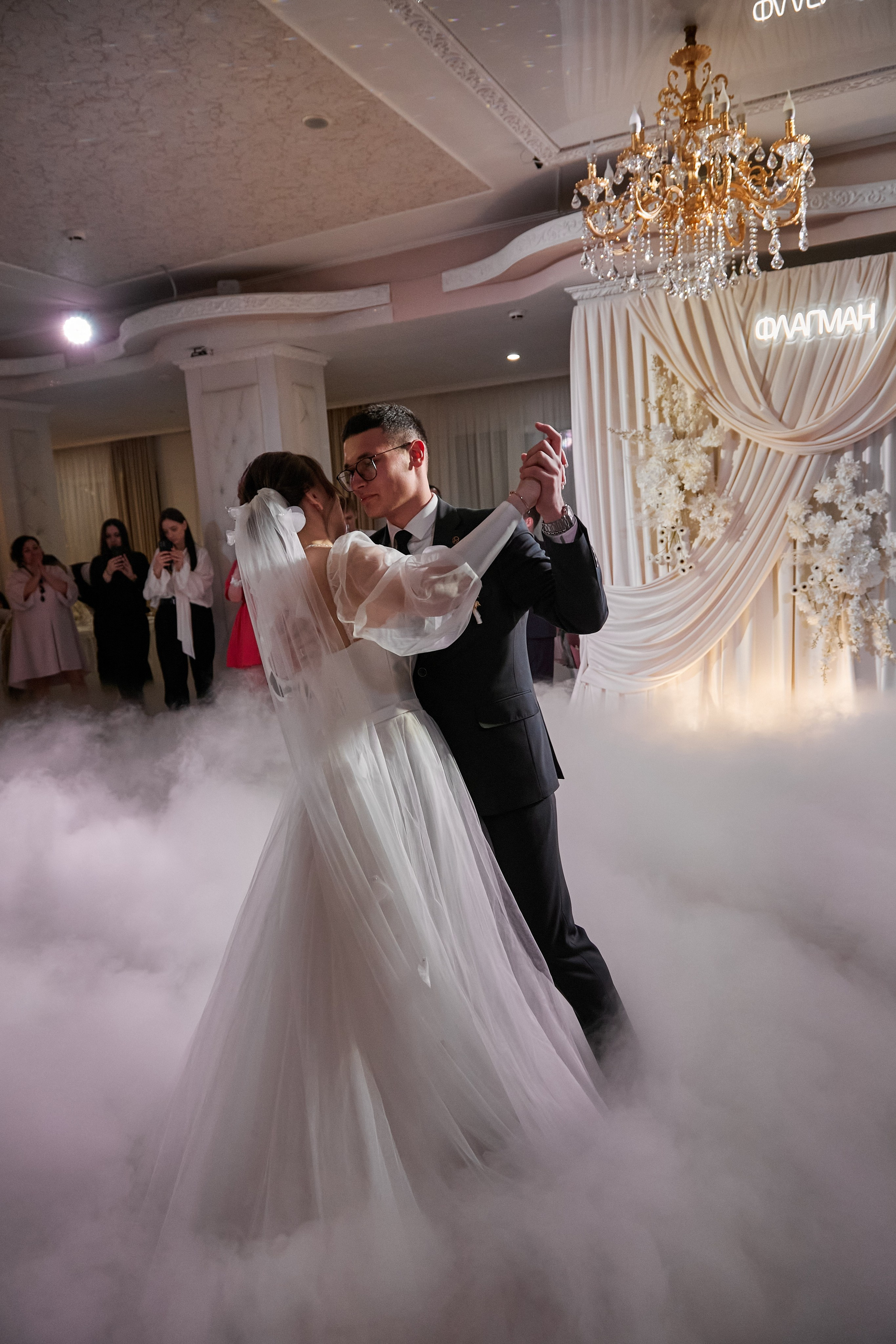 Артем и Валерия. Свадебный и креативный фотограф в ЮФО и МСК