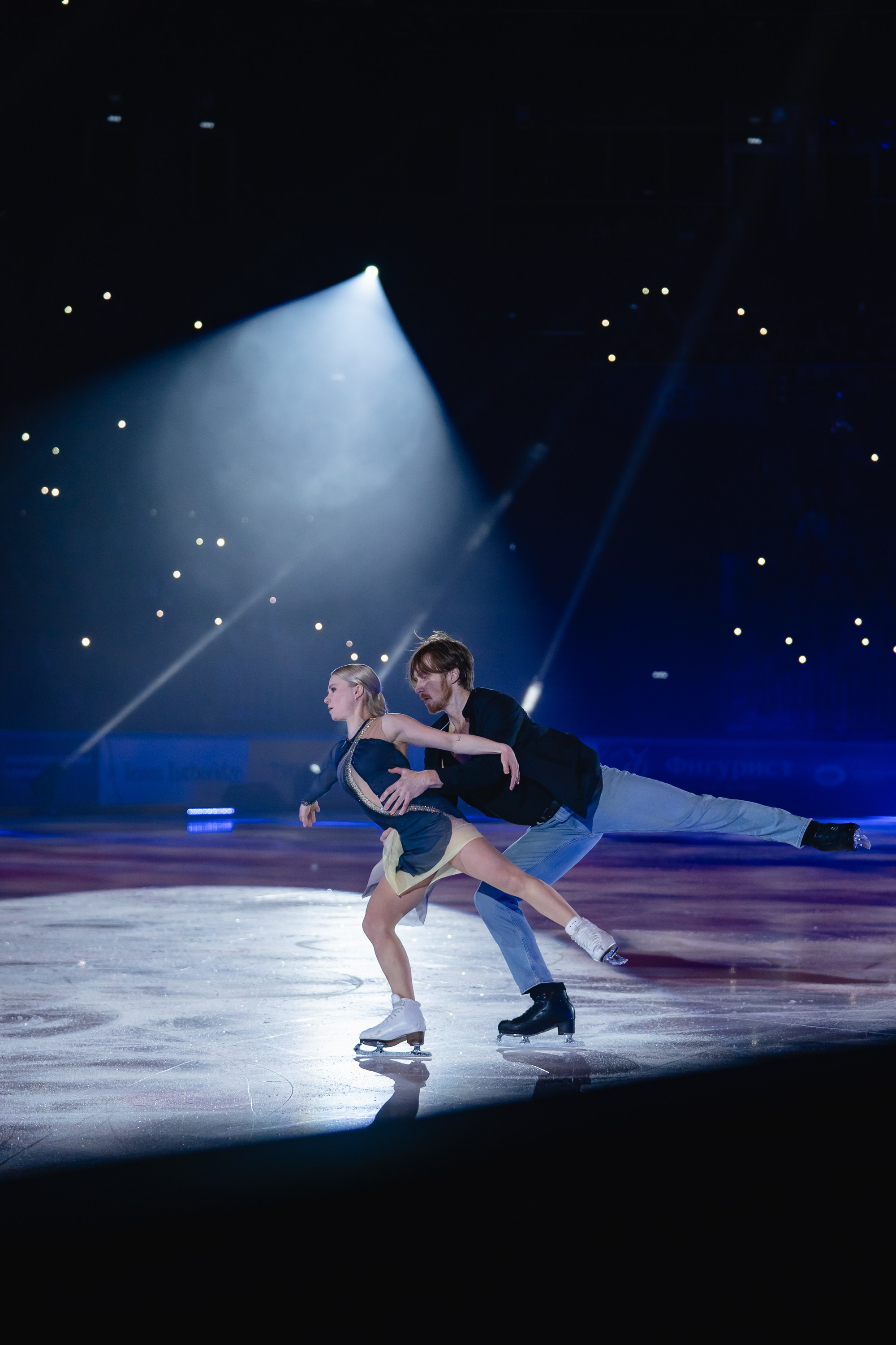 Шоу «Чемпионы на льду» в Новосибирске. Воробьева Ксения — Спортивный и танцевальный фотограф Новосибирск