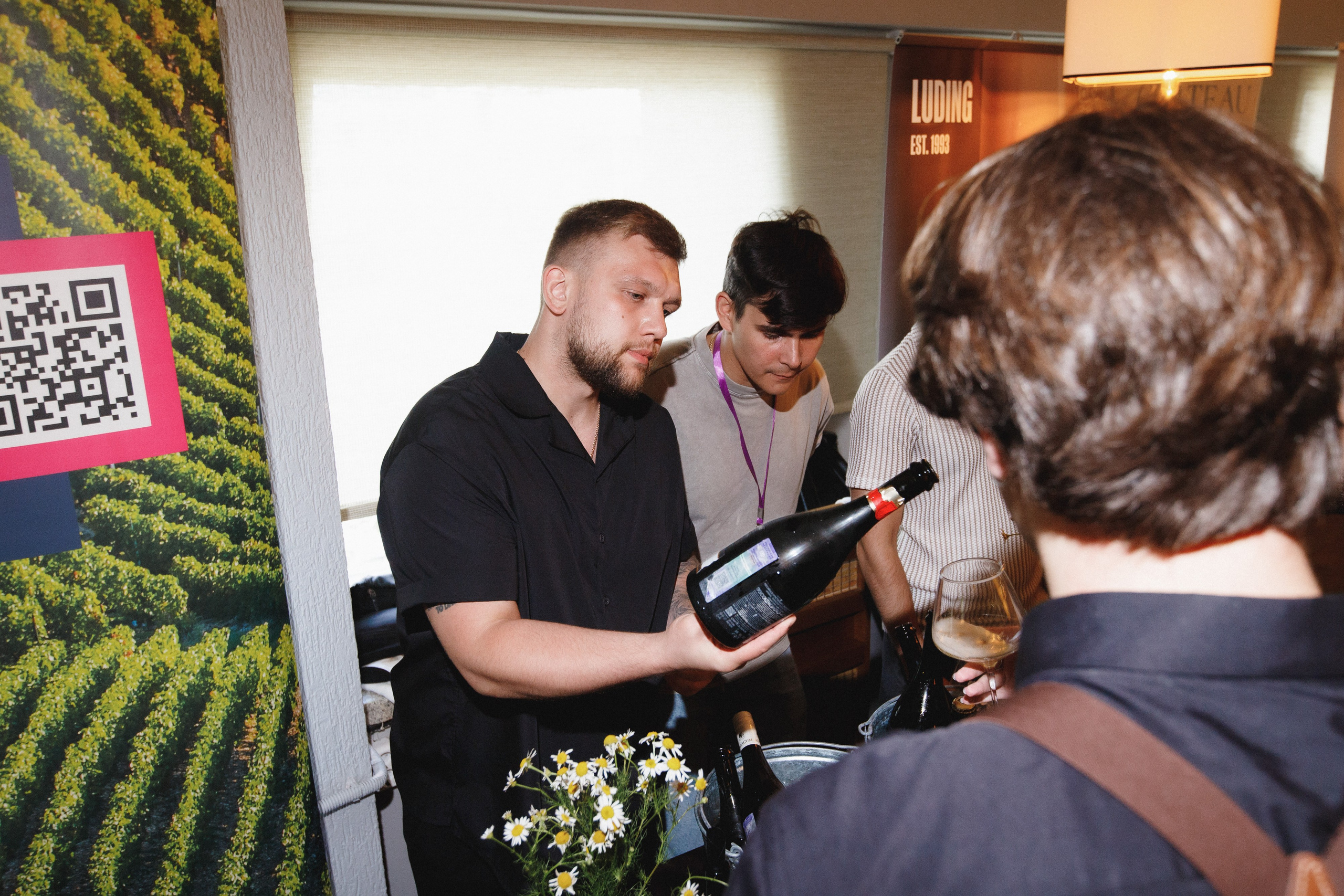 ФЕСТИВАЛЬ РОССИЙСКОГО ВИНА. СВОИ. ФОТООТЧЕТЫ-СОБЫТИЯ-МЕСТА