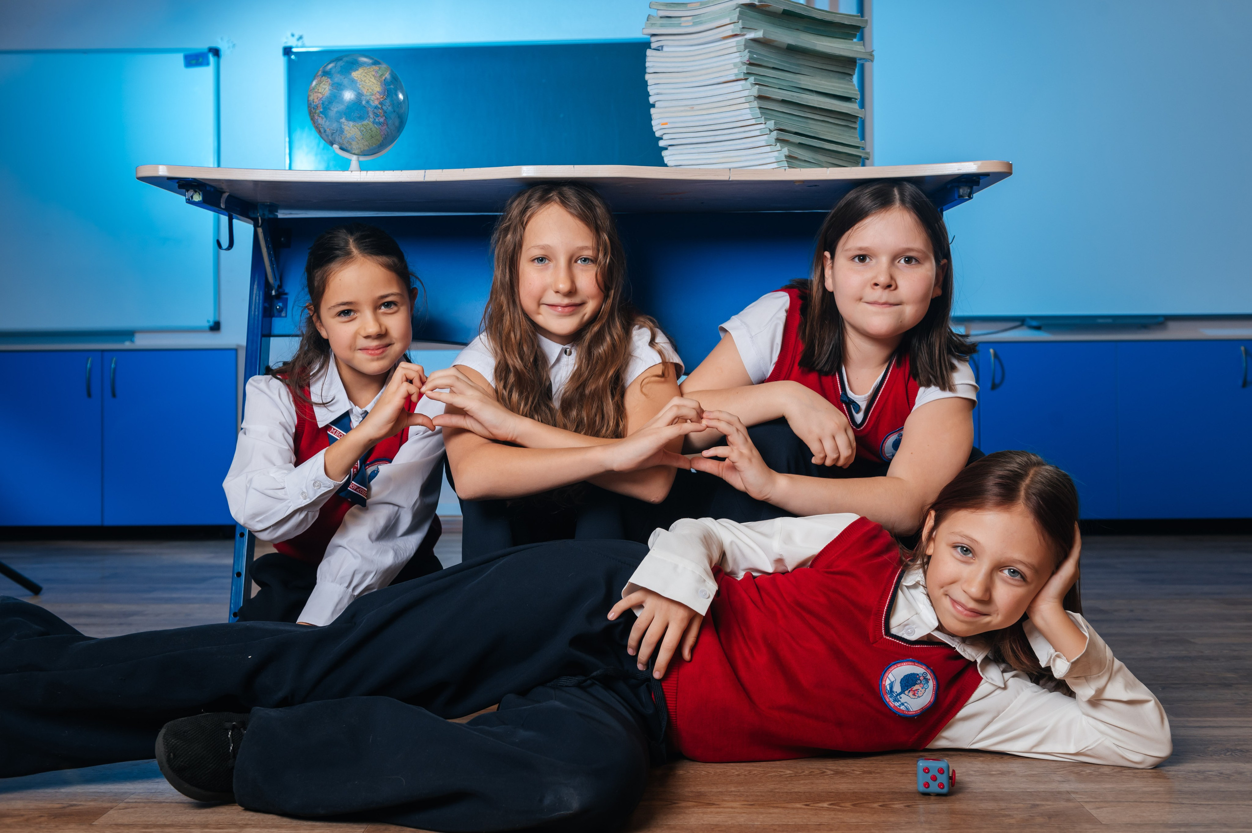 Начальные классы. Современные выпускные альбомы в Новосибирске