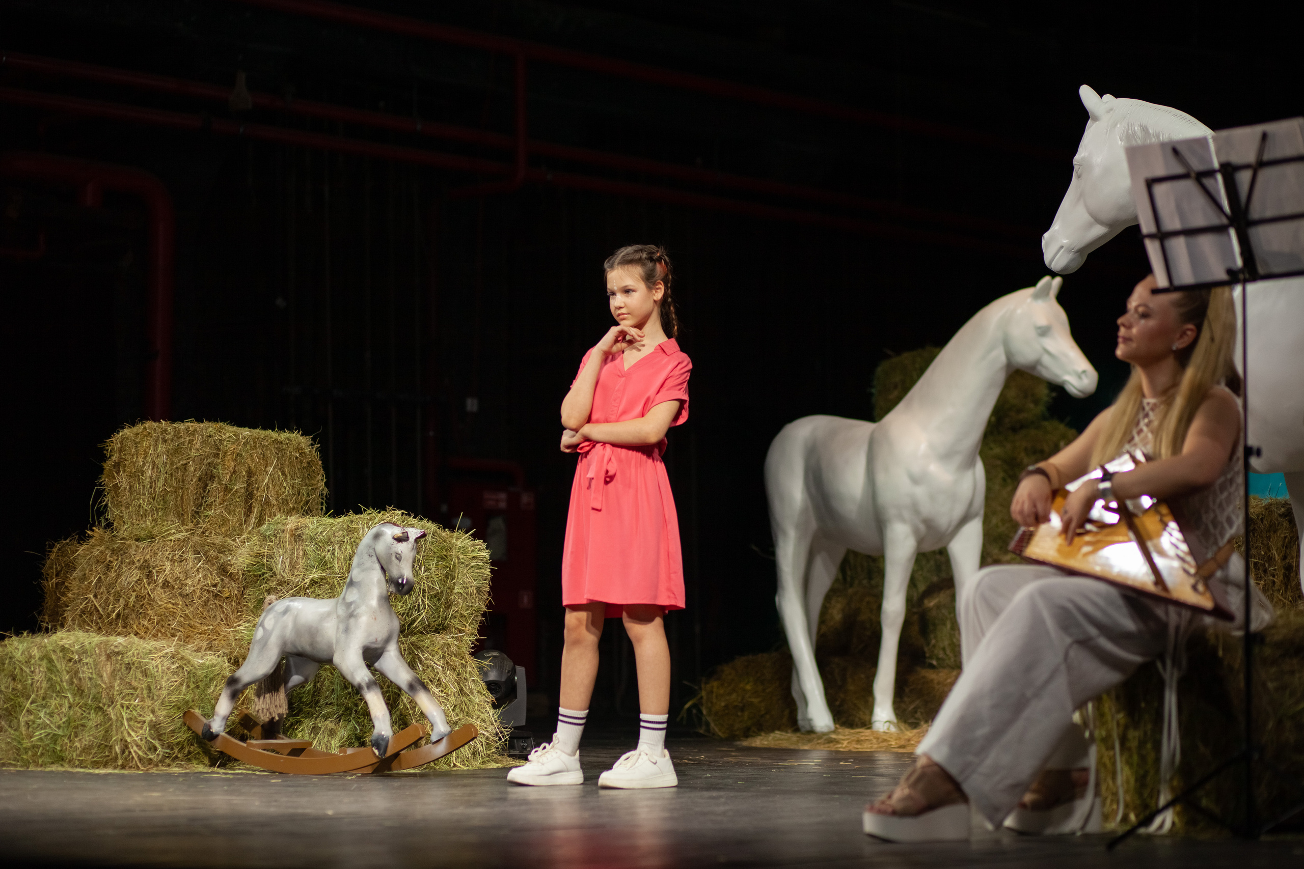 MagicFashionWeek — показ ММШ «Московская Модельная Школа»