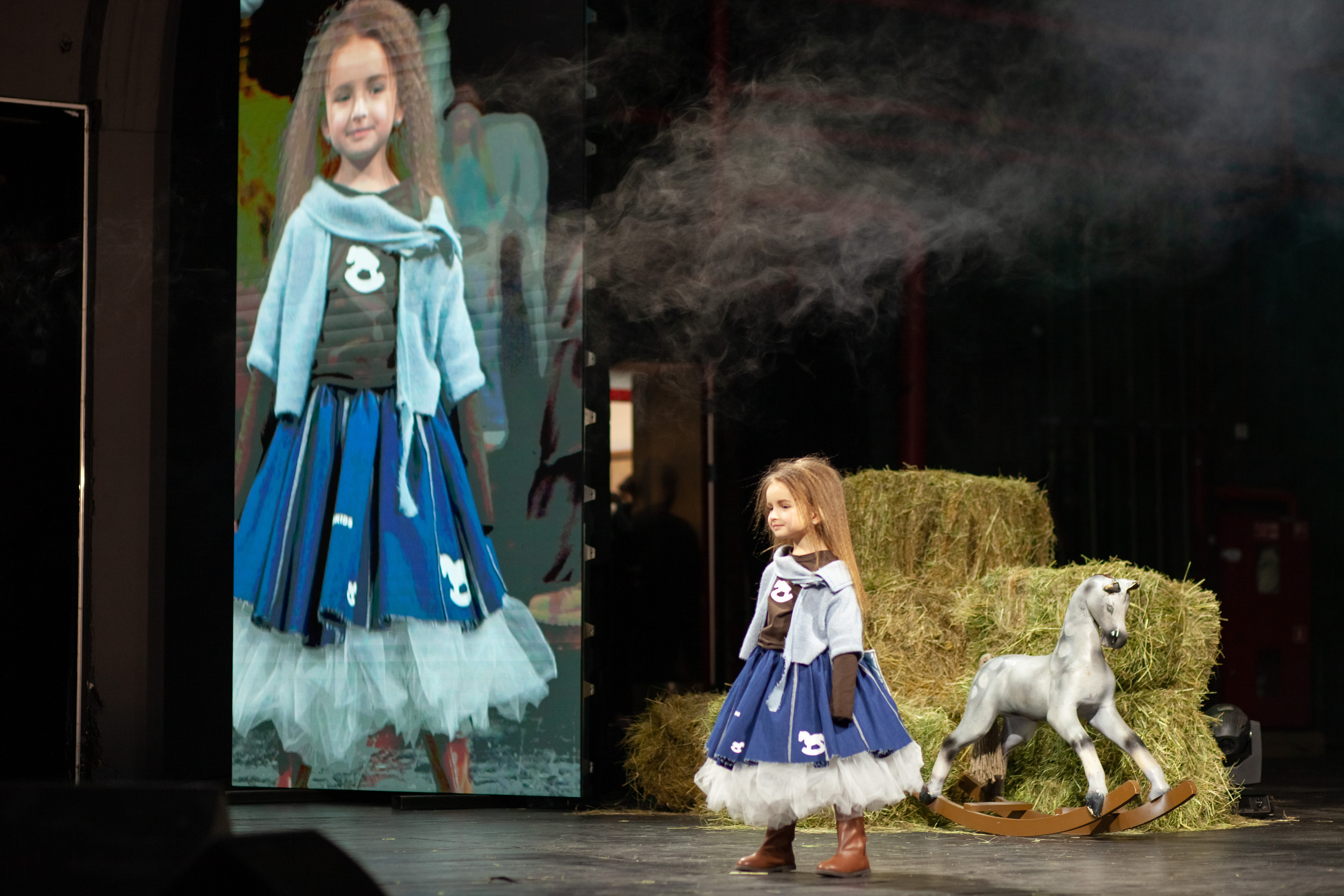 MagicFashionWeek — коллекция «ToyStory» дизайнера Надежды Шибиной