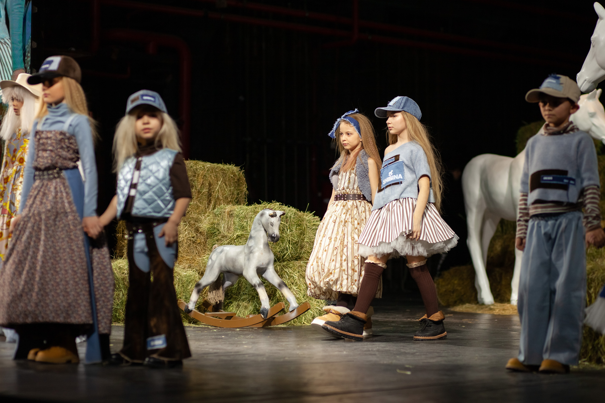 MagicFashionWeek — коллекция «ToyStory» дизайнера Надежды Шибиной