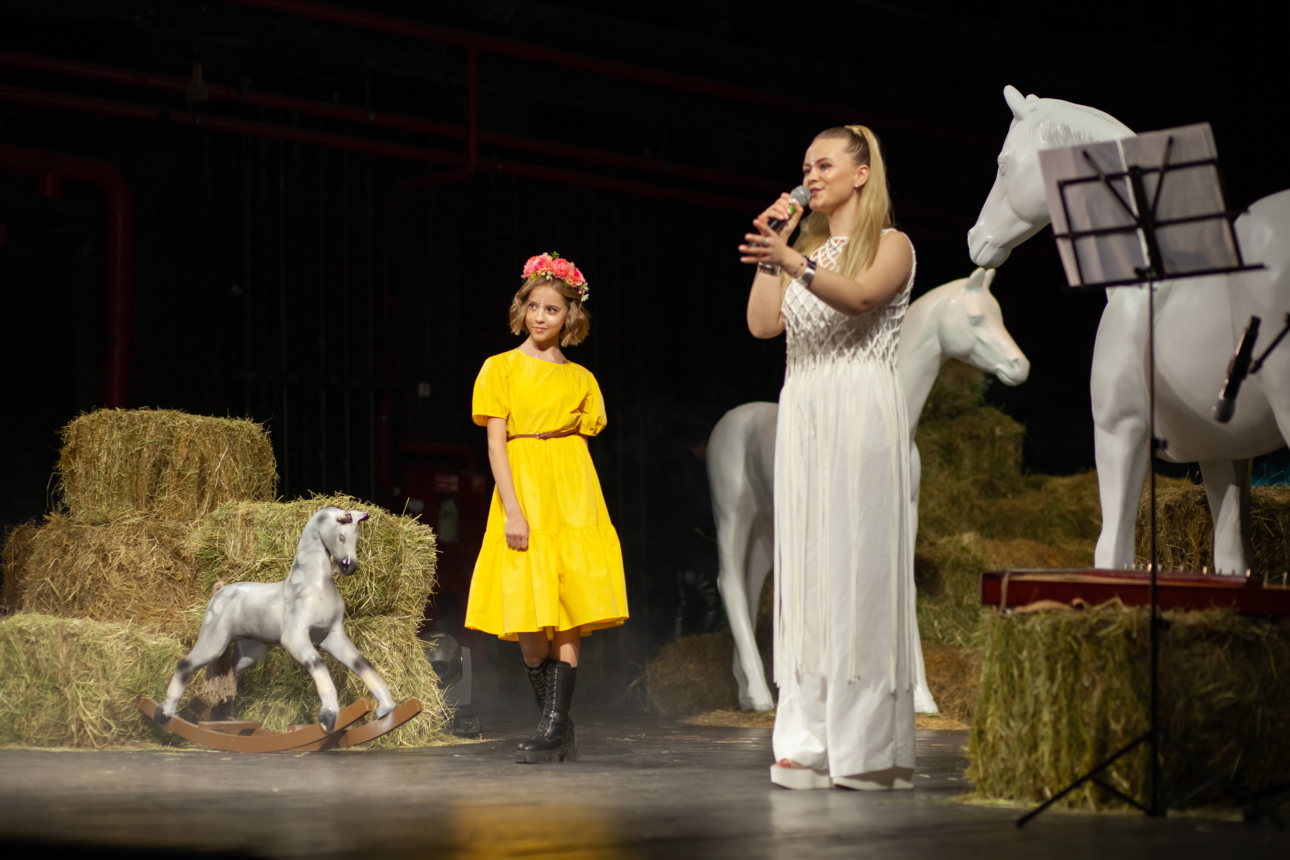 MagicFashionWeek — показ ММШ «Московская Модельная Школа»