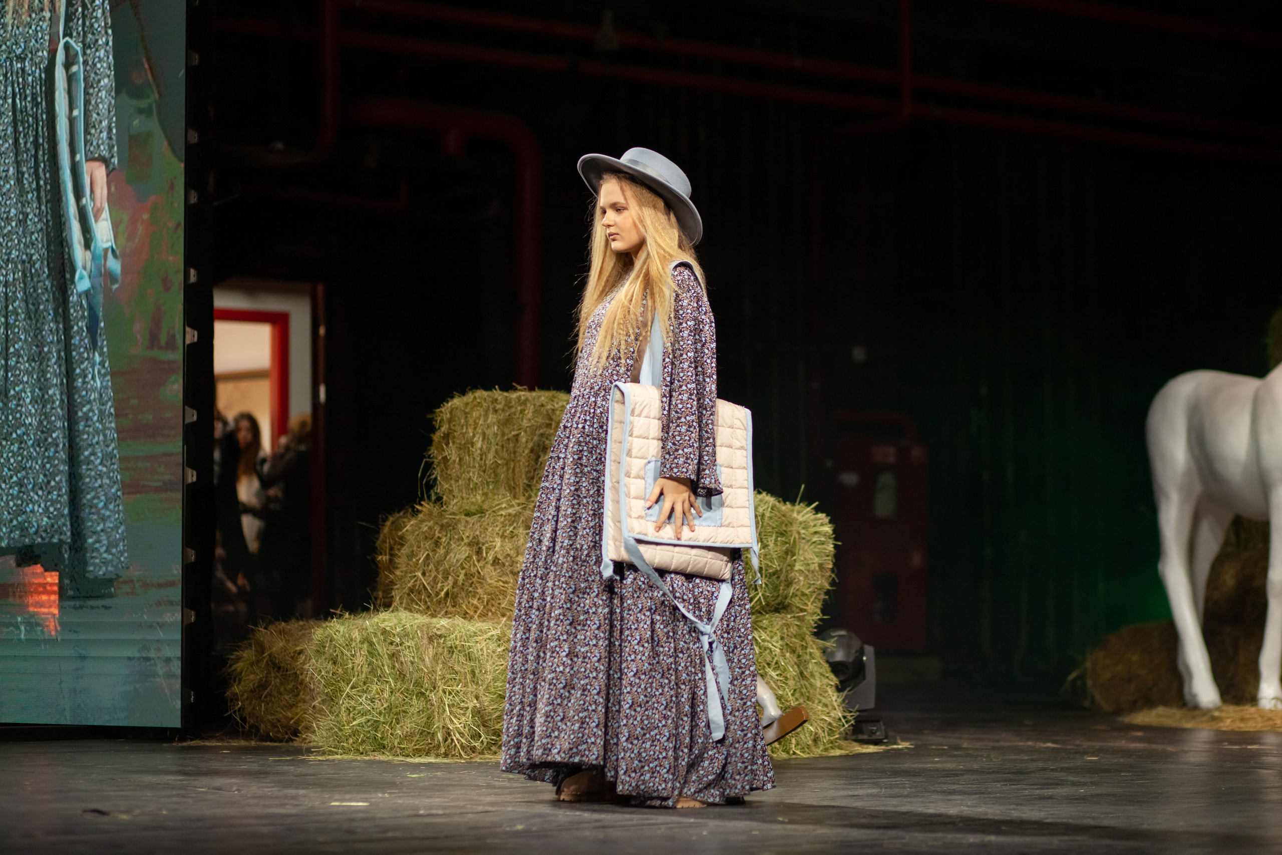 MagicFashionWeek — коллекция «ToyStory» дизайнера Надежды Шибиной