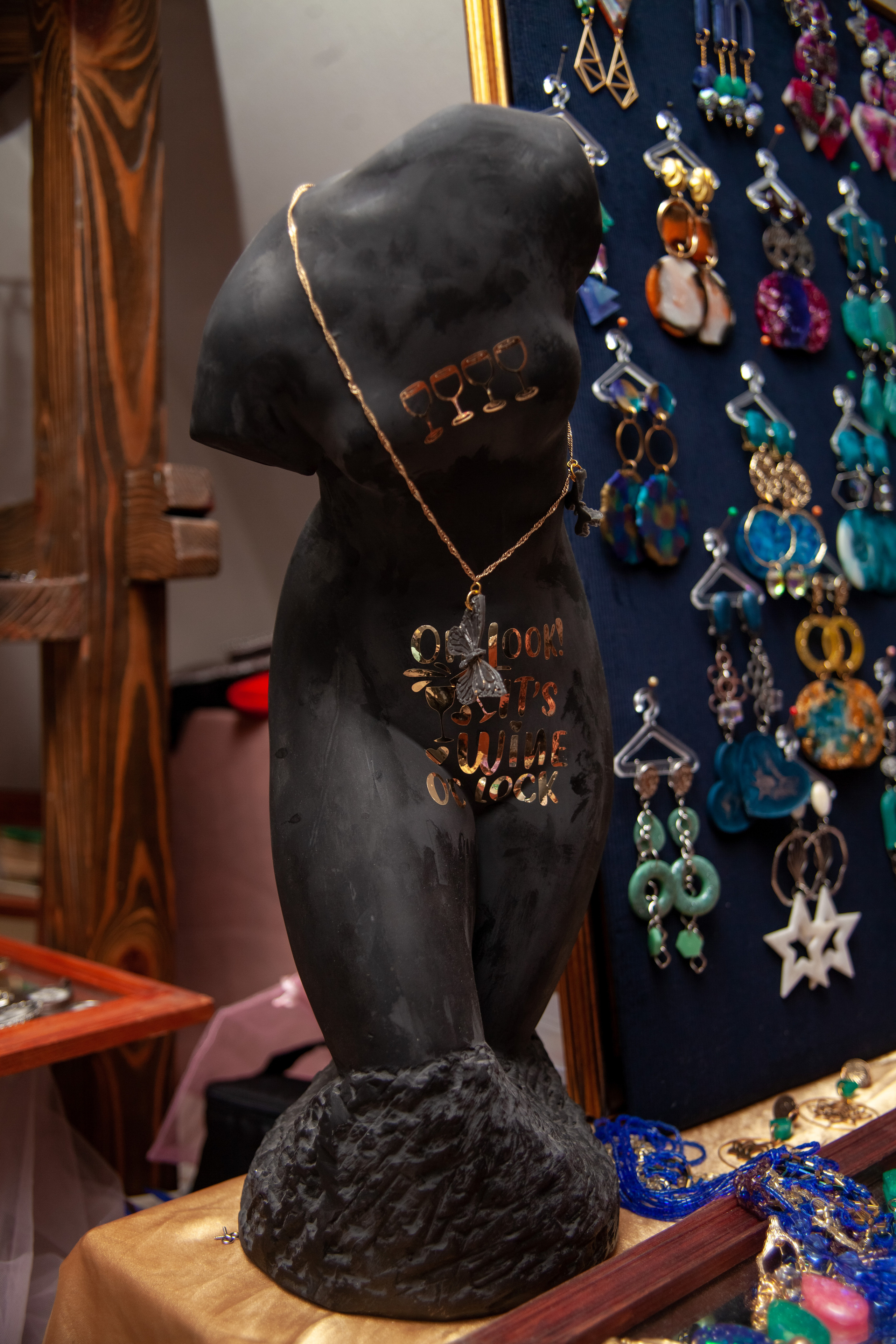 Репортаж Кайрос-маркет в галерее Дрездон | Москва