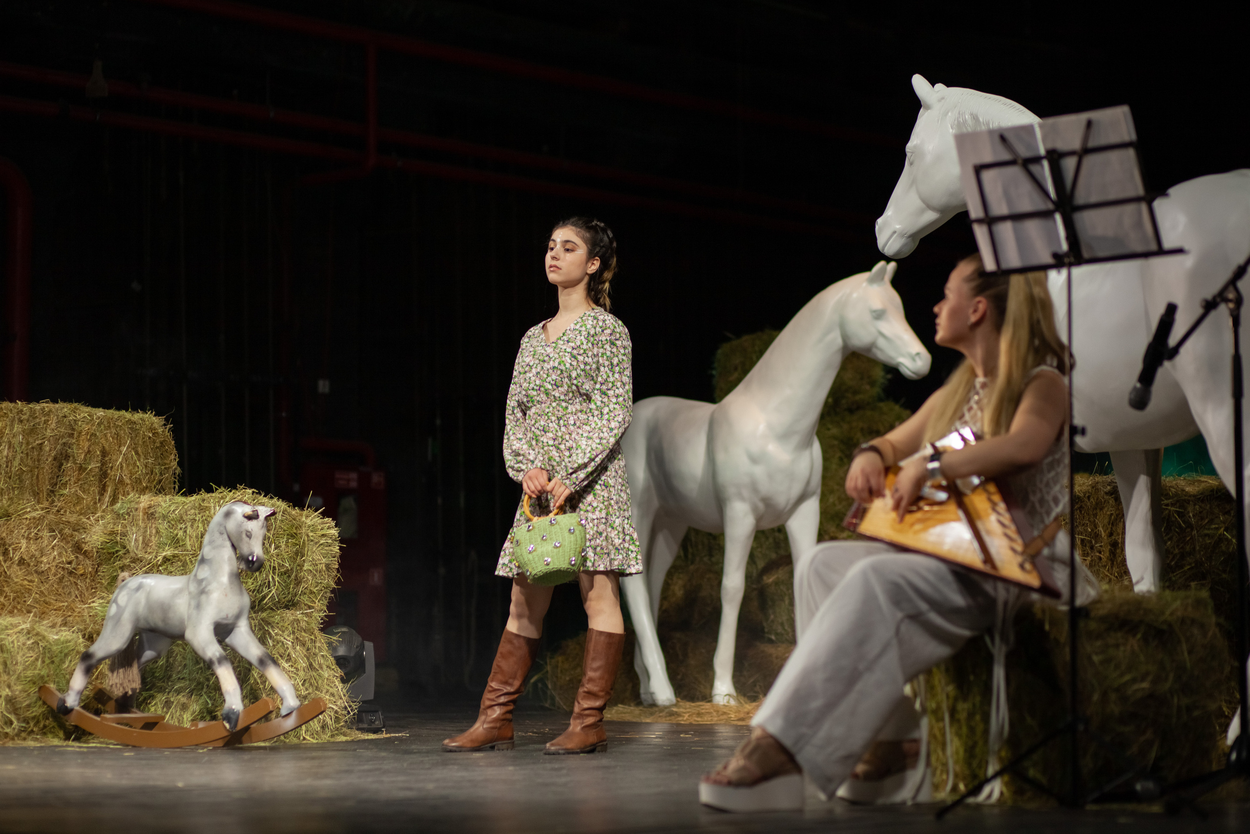 MagicFashionWeek — показ ММШ «Московская Модельная Школа»