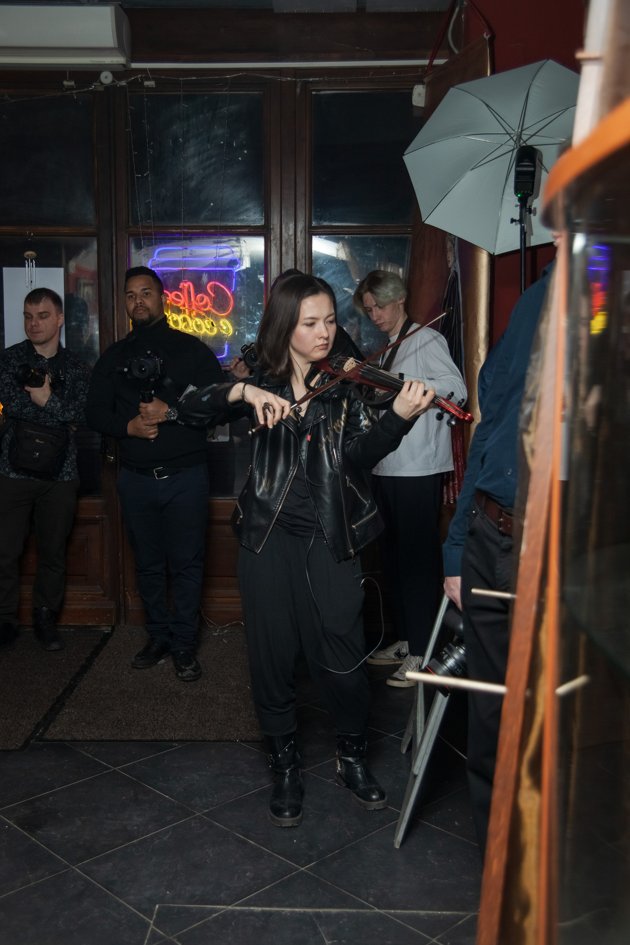 Репортаж Кайрос-маркет в галерее Дрездон | Москва