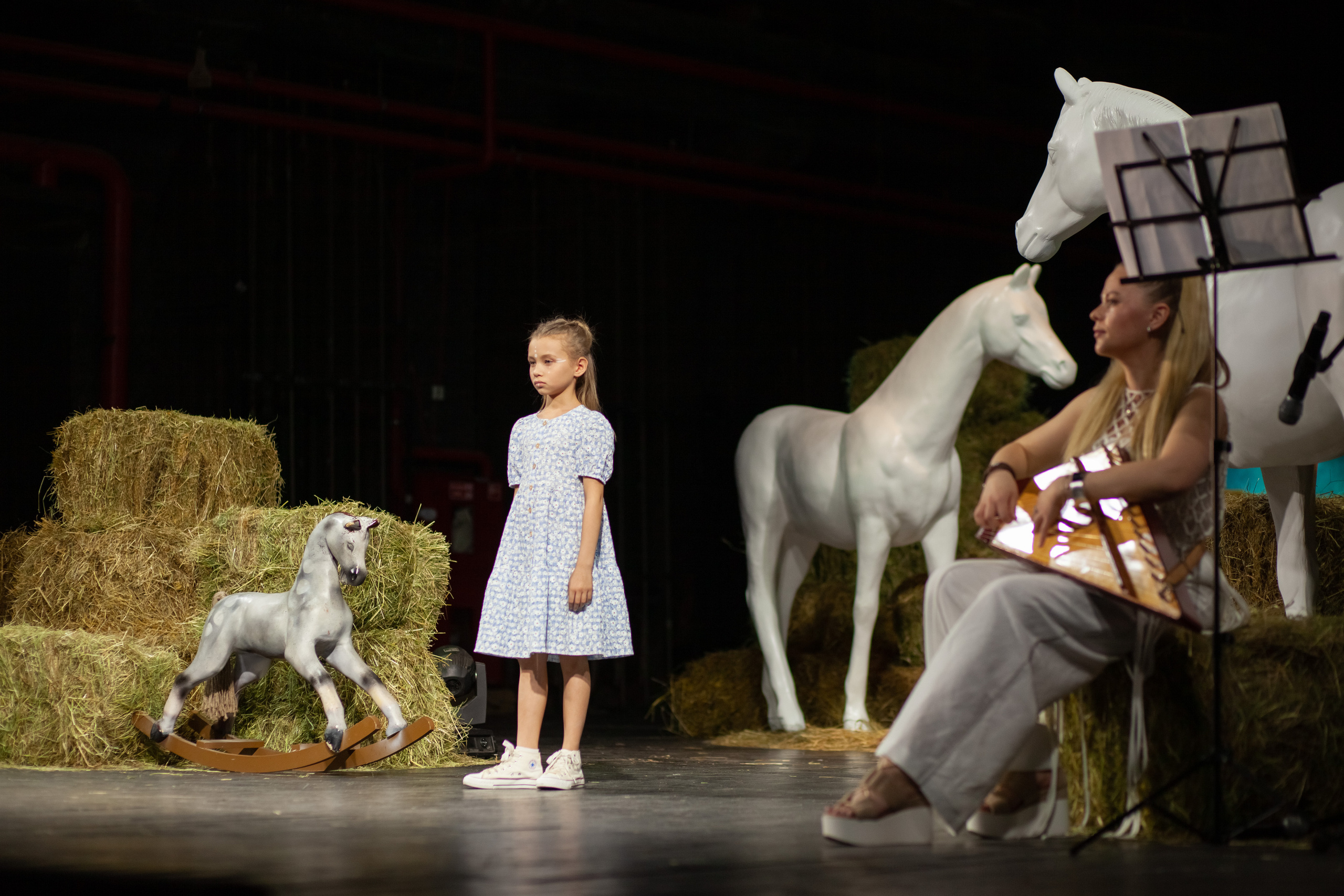 MagicFashionWeek — показ ММШ «Московская Модельная Школа»