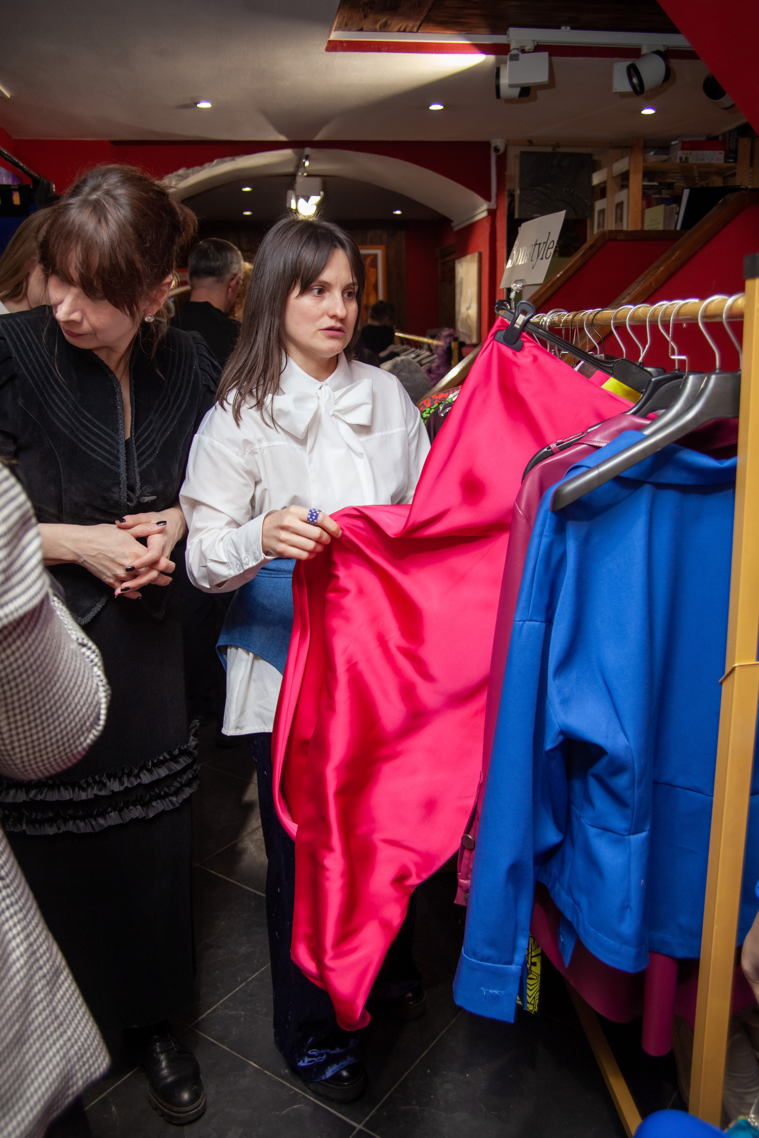 Репортаж Кайрос-маркет в галерее Дрездон | Москва