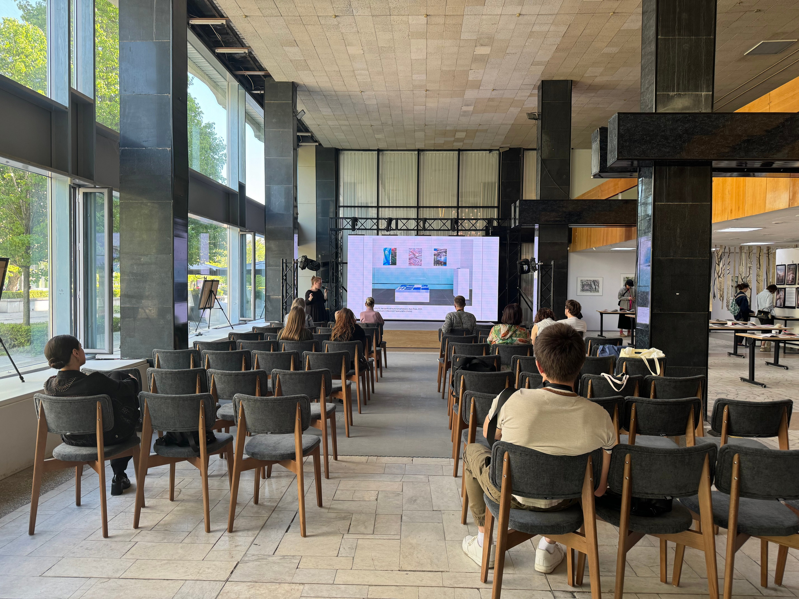 «Жердёла», зин-фестиваль, 19-20.04.2025, арт-резиденция «Дом Книги», Краснодар. Лера Круглова