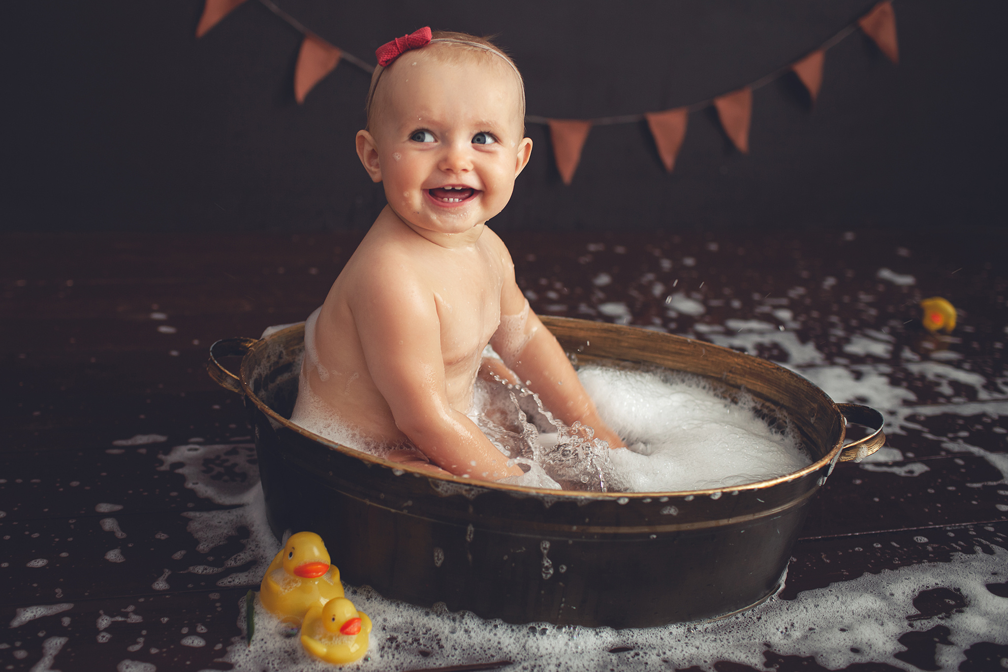 Купание малыша