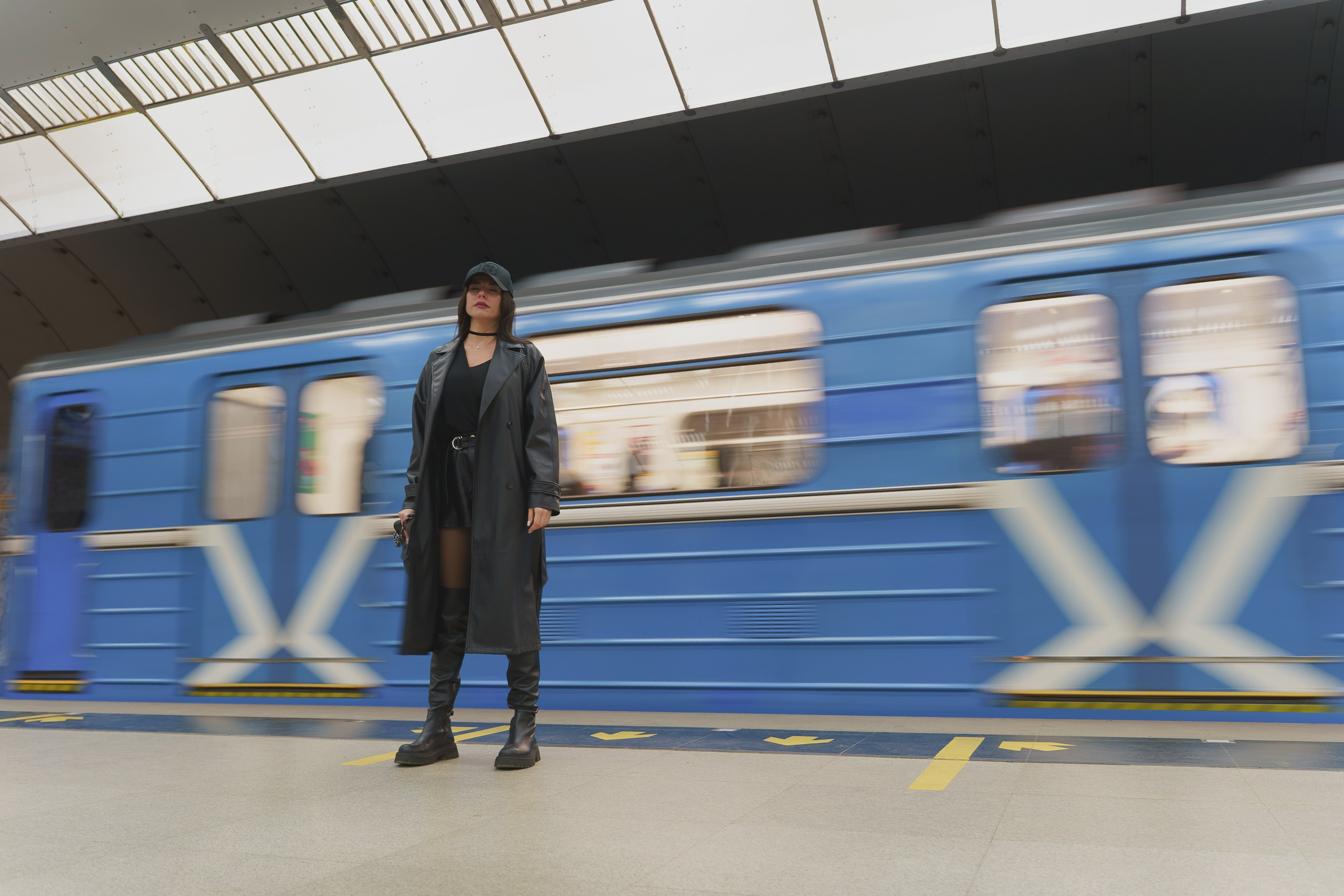 Портретная фотосессия: Екатеринбург, метро, стиль | Профессиональный фотограф Екатеринбург