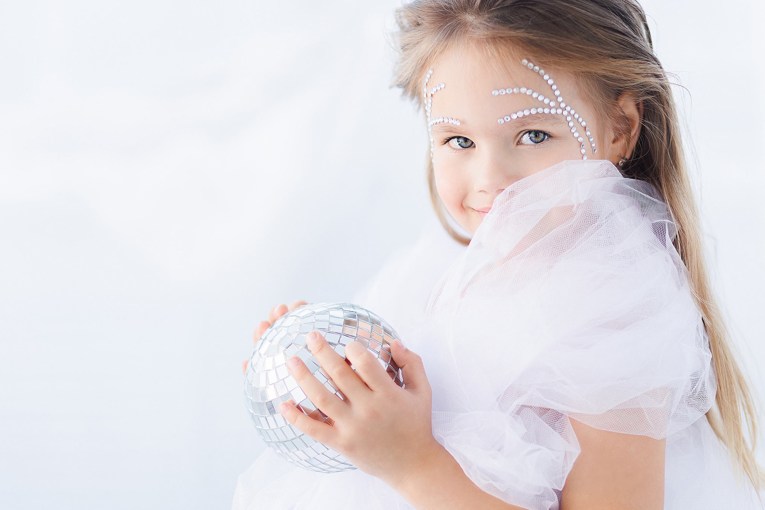 Проект «Зазеркалье» МА «Happy Kids». Детский и семейный фотограф Yulia Moon