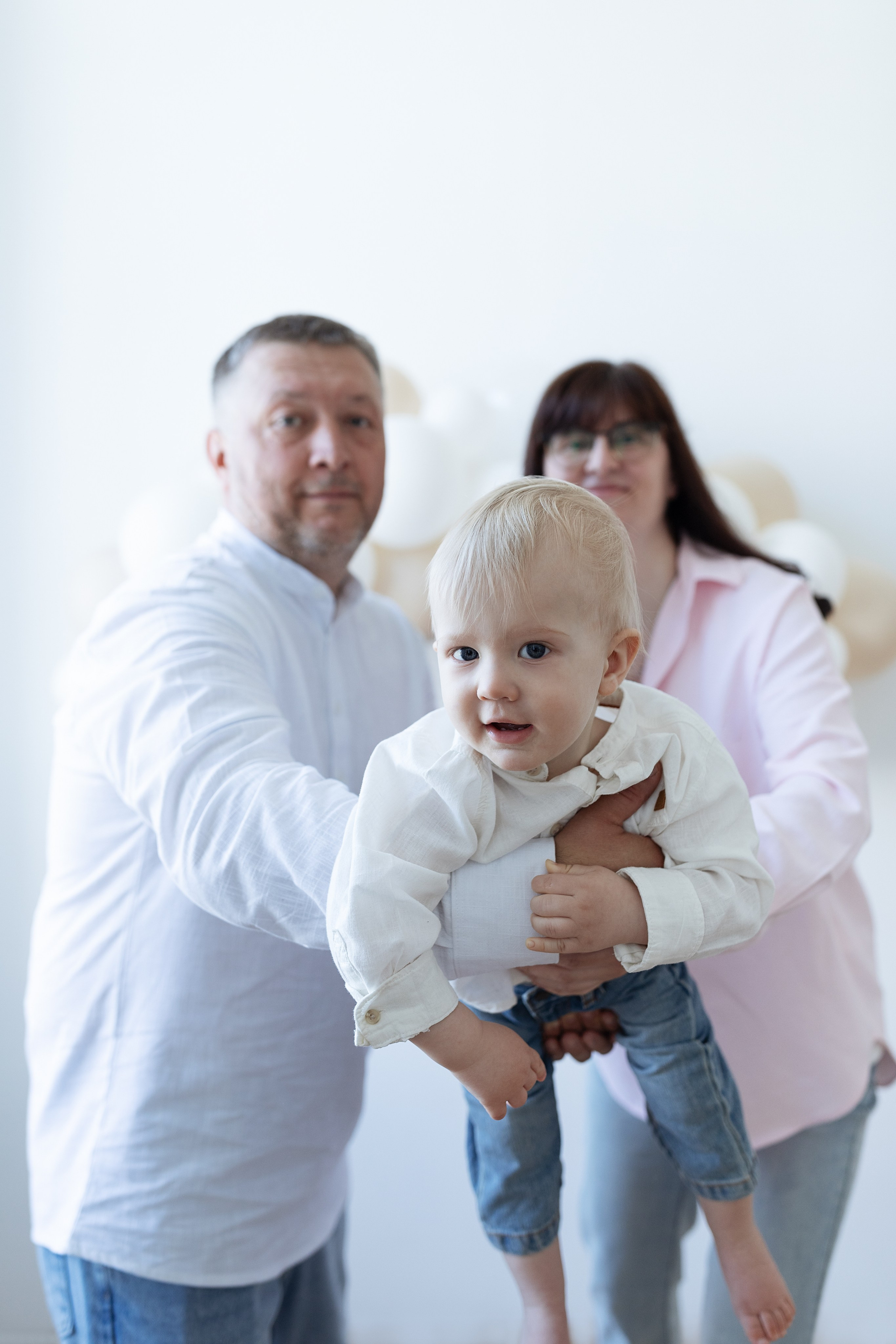 Роману 1 годик. Фотограф на годик Хабаровск Детский и семейный фотограф в Хабаровске Юлия Матвиенко