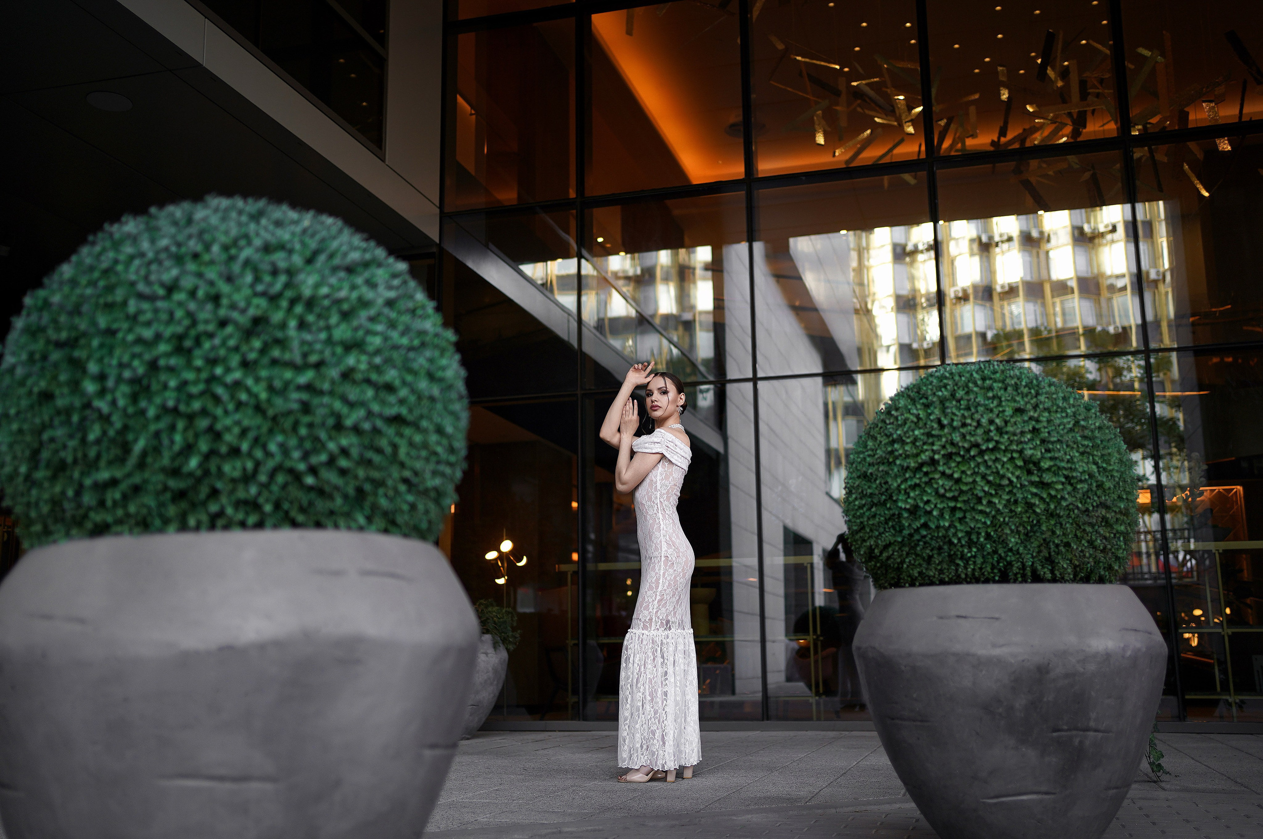 Фотограф и видеограф на свадьбу в Ростове-на-Дону 2026. Профессиональная работа, качественный результат. Свадебный фотограф в Ростове-на-Дону. Таинство Крещения и Венчания, семейные фотосессии. Алёна Чёботова