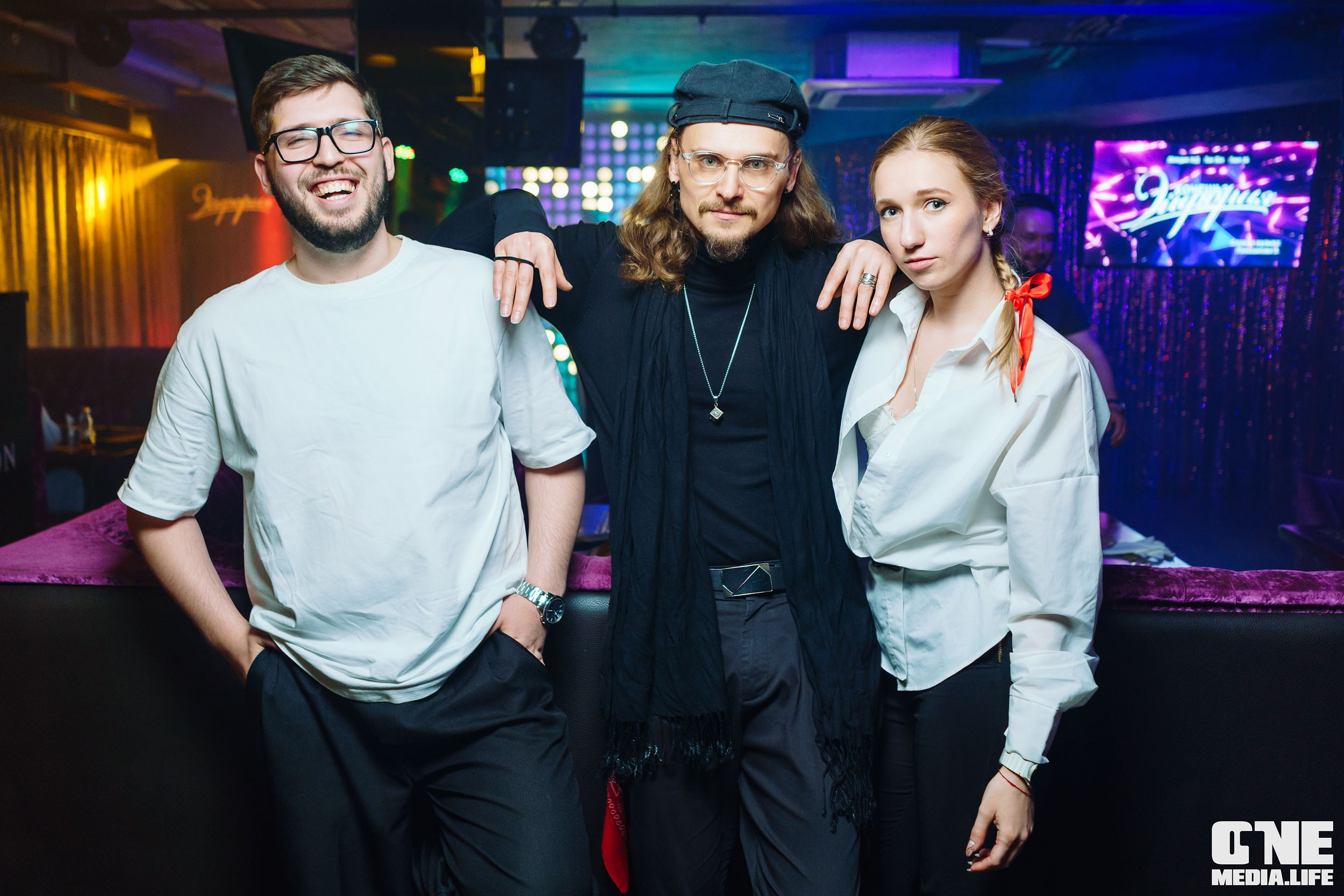 Фоторепортаж из караоке-клуба Эйфория. One Media Life: фоторепортажи, фотоотчеты с мероприятий и заведений