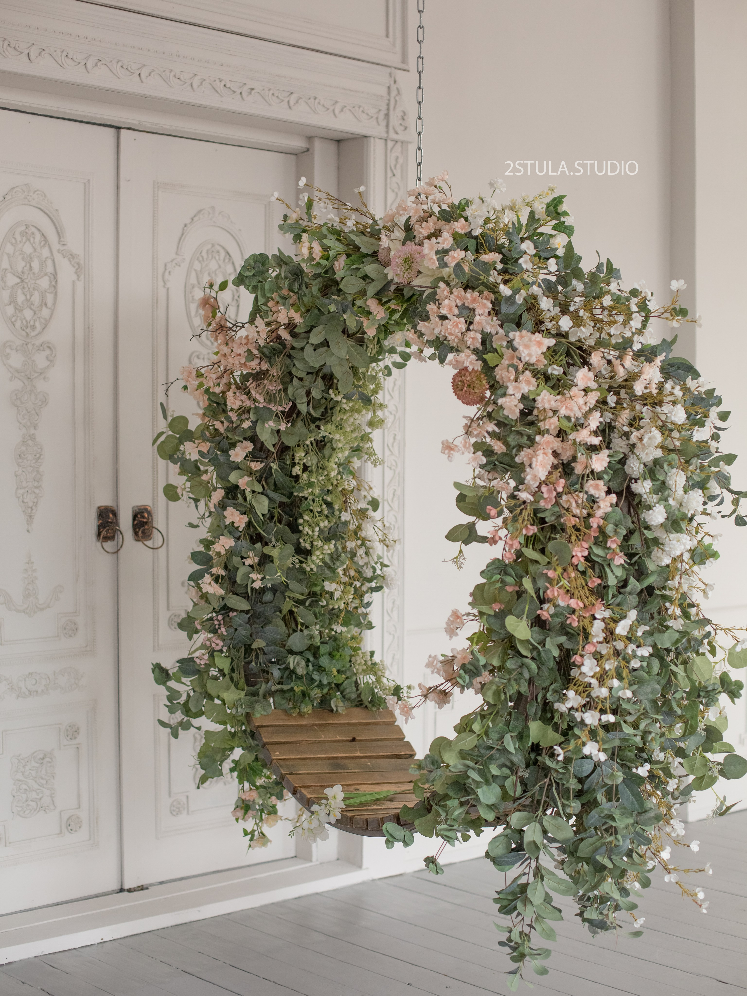 Классический зал 100 м. кв. Фотостудия Алматы — 2 Stula.Studio | Аренда залов