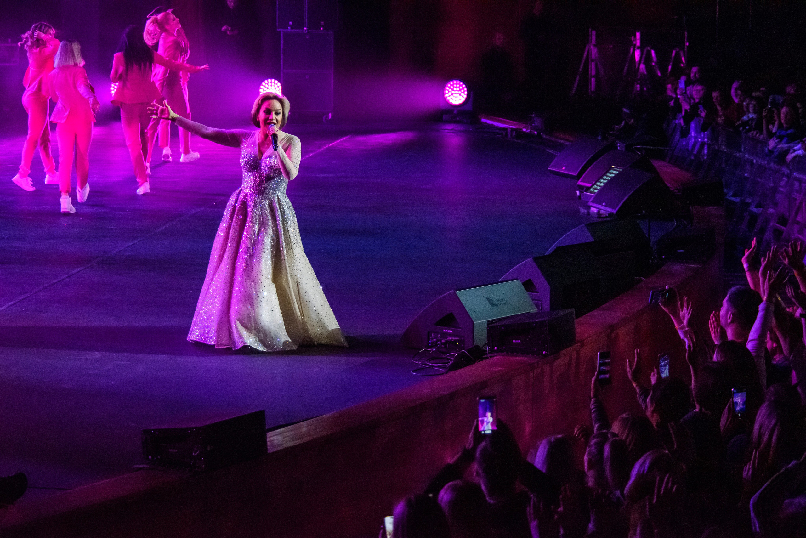 Юбилейный концерт Татьяны Булановой — Крокус Сити Холл — «Имена на все времена». Бренд-фотограф для экспертов и блогеров в Москве Влада Горбовская