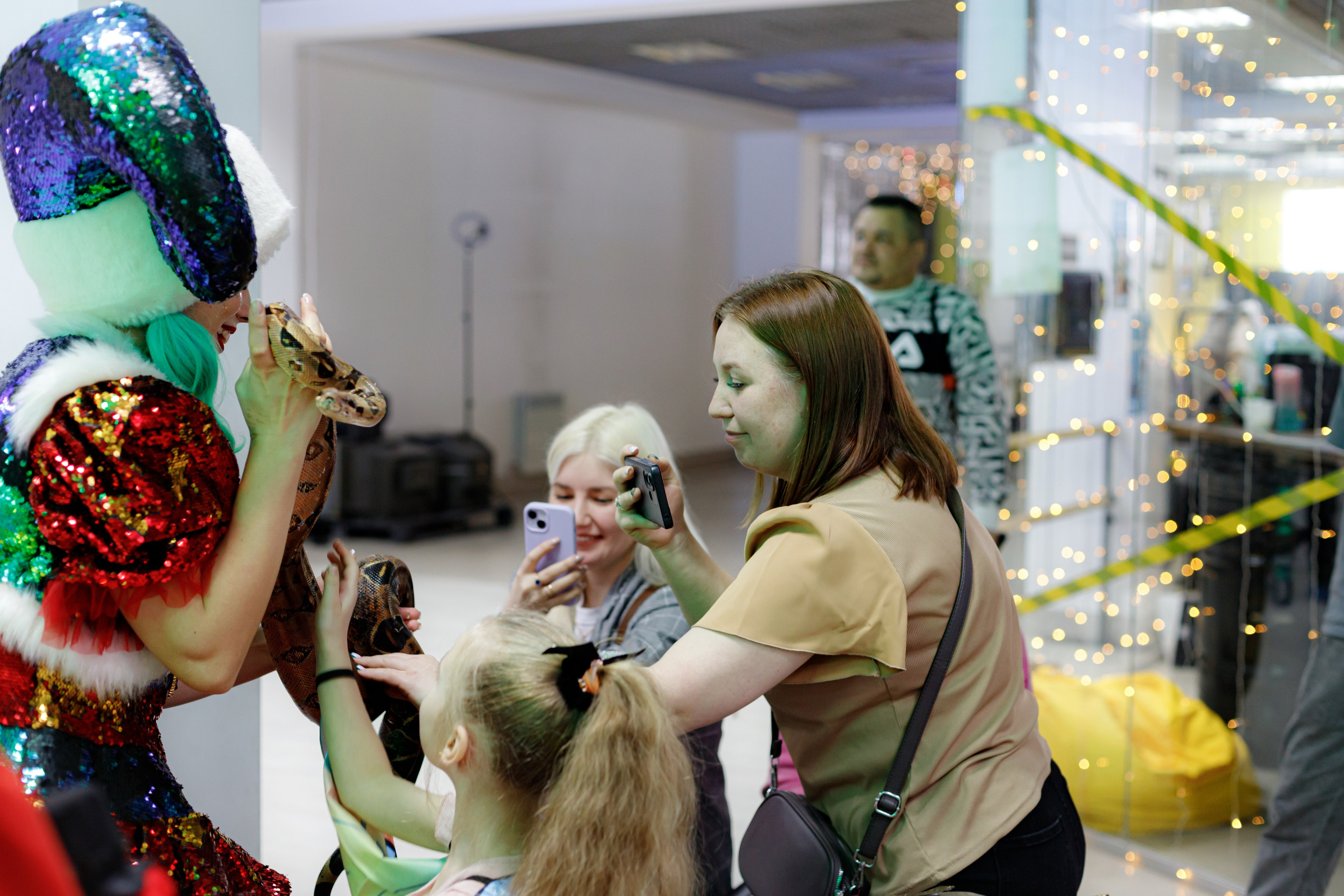 HAPPY NEW YEAR PART/5. Photokarish