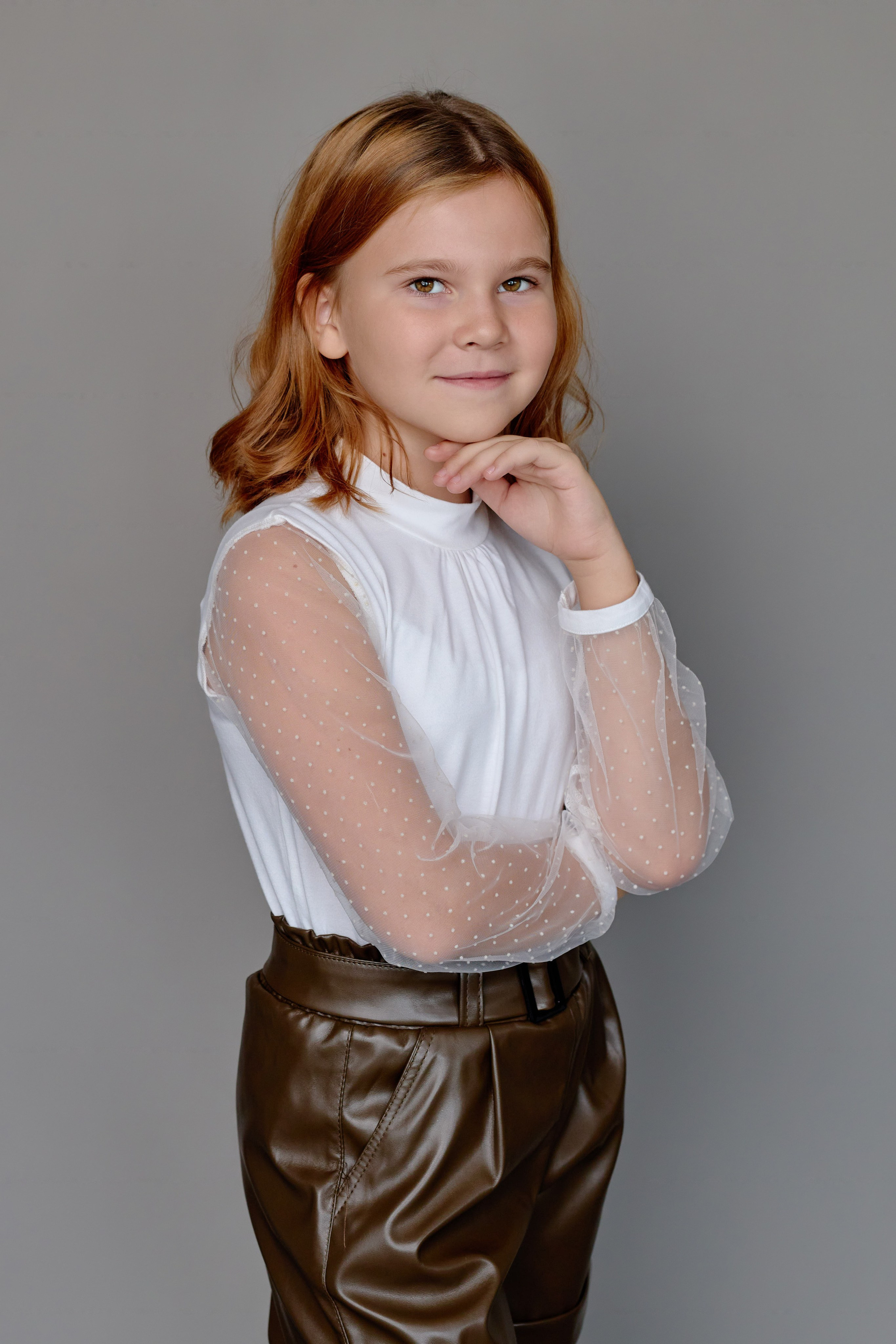 Сьемка 4 класса в студии на Выпускной Альбом. Фотограф Выпускные альбомы Таганрог Сергей Коробченко