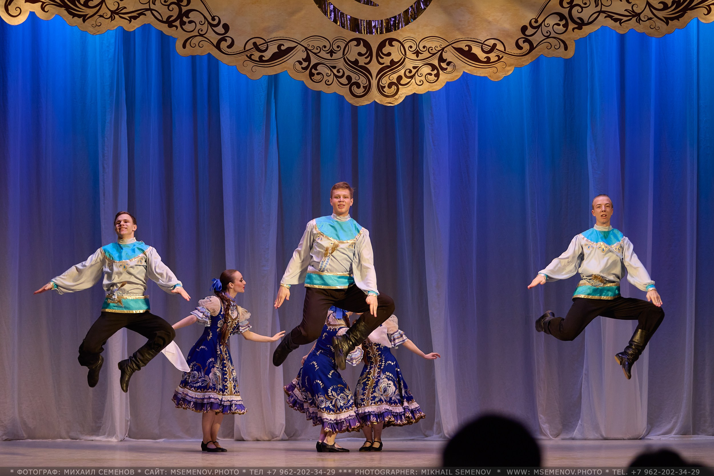 Фоторепортаж с Концерта «Волжанка» и «Задоринка»