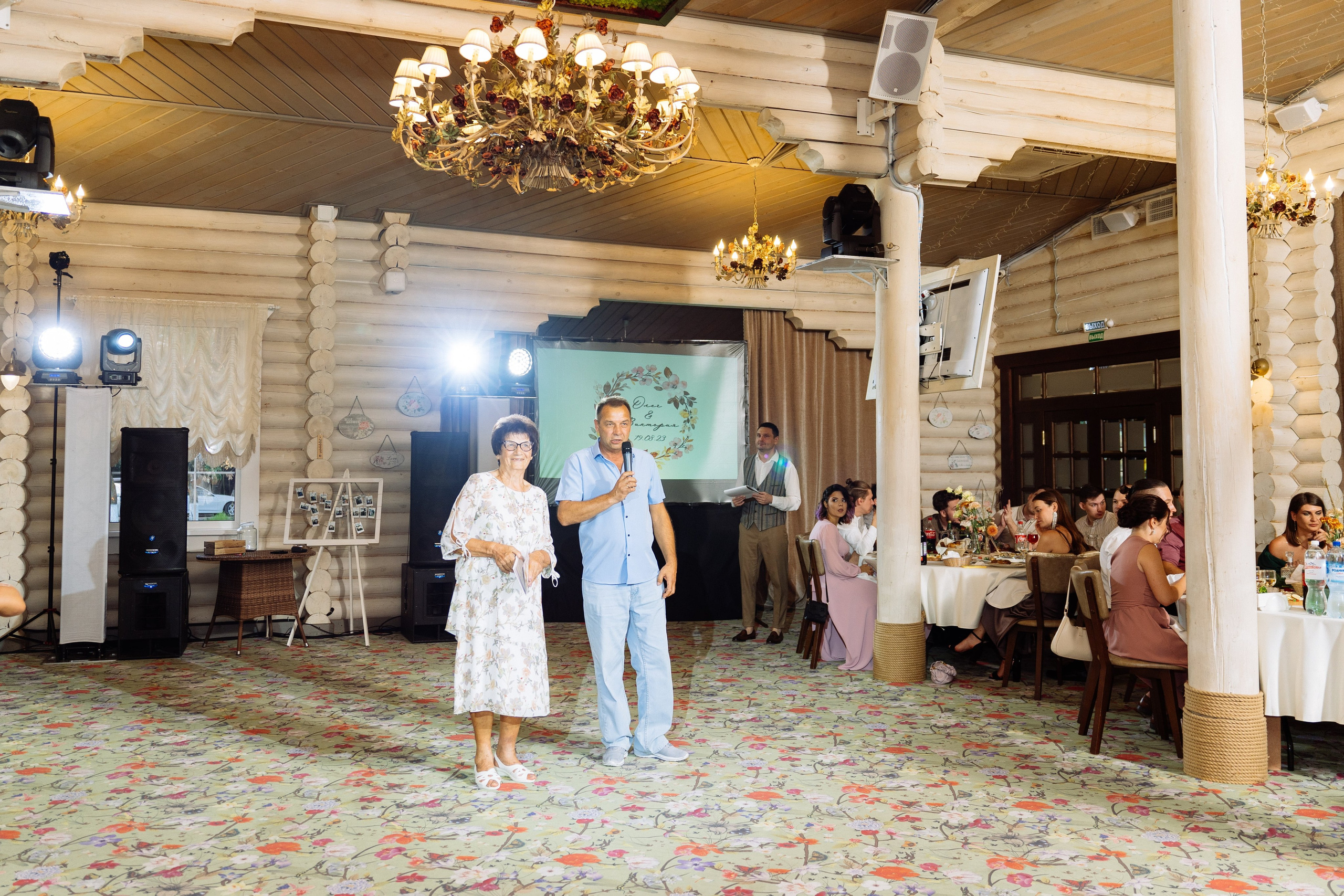 Свадьба Олега и Виктории в клубе «Ближняя дача»