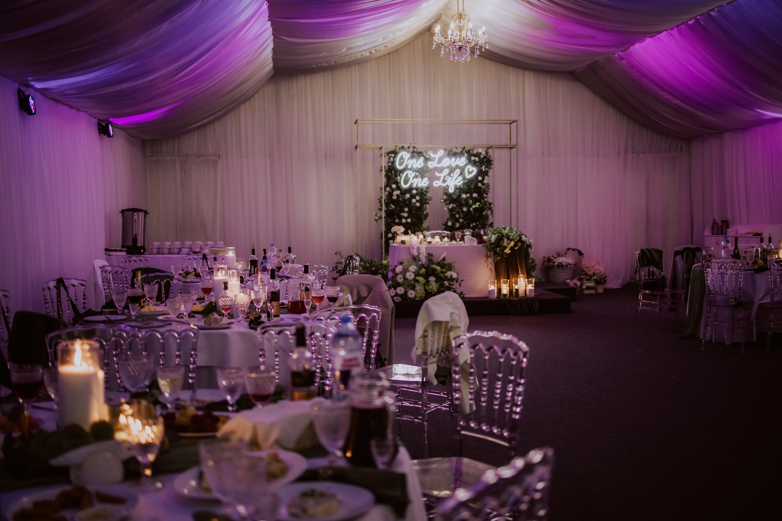 WEDDING. Фотограф, который снимает любовь в Санкт-Петербурге и Череповце