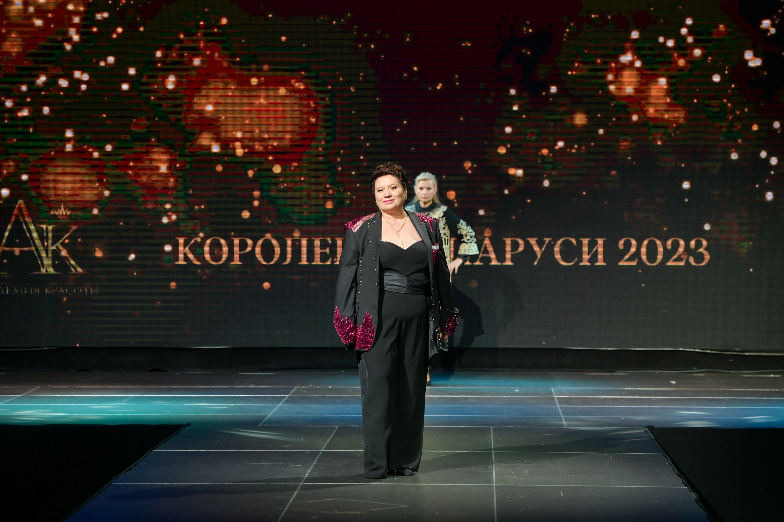 Fashion Show Photos. Фотоуслуги, услуги фотографа, фотографирование важных событий