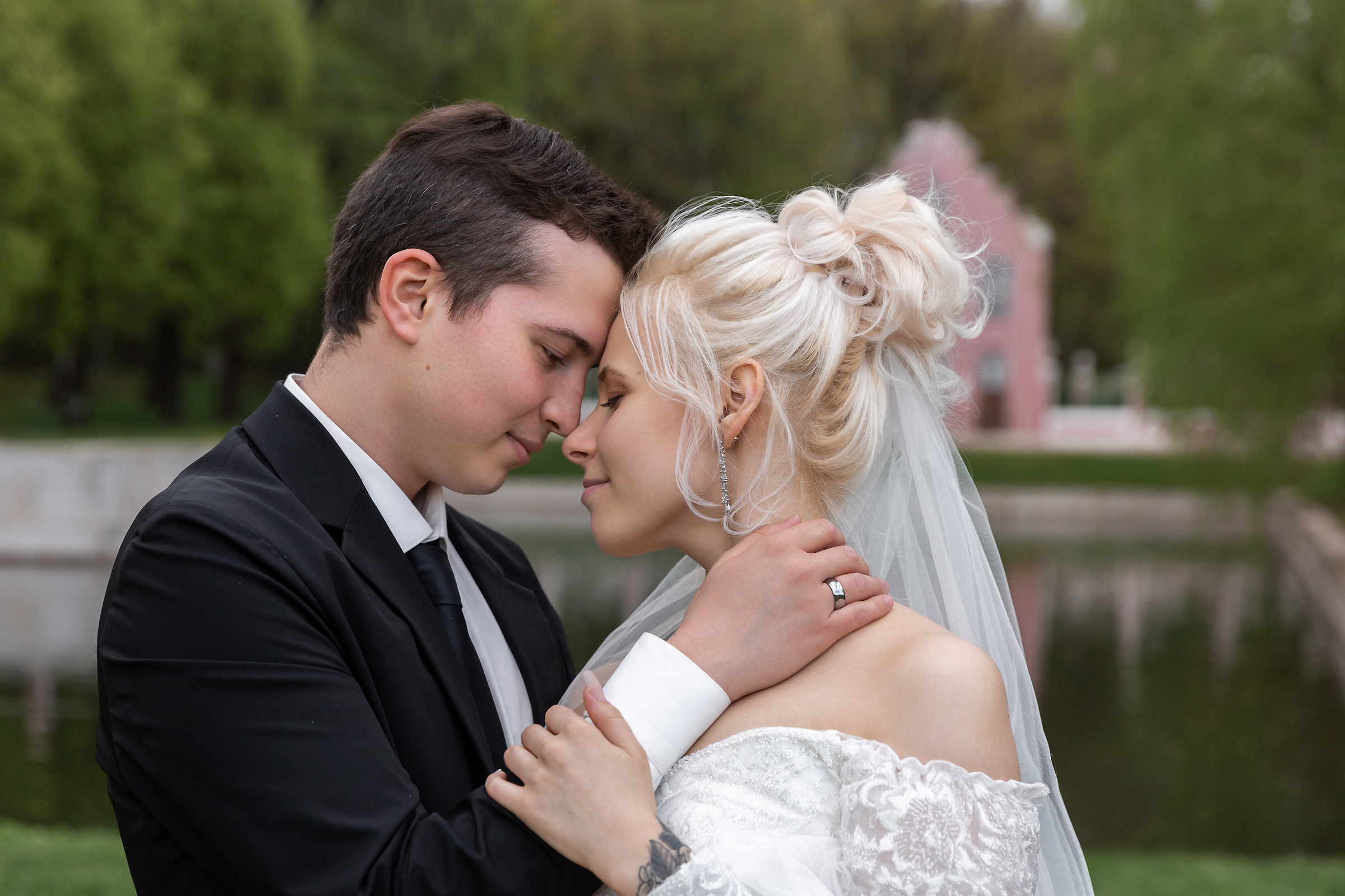 Владимир и Ирина. Свадебная фотосессия в Кусково. Свадебные фотографы в Москве: Денис и Елена Пройдовы