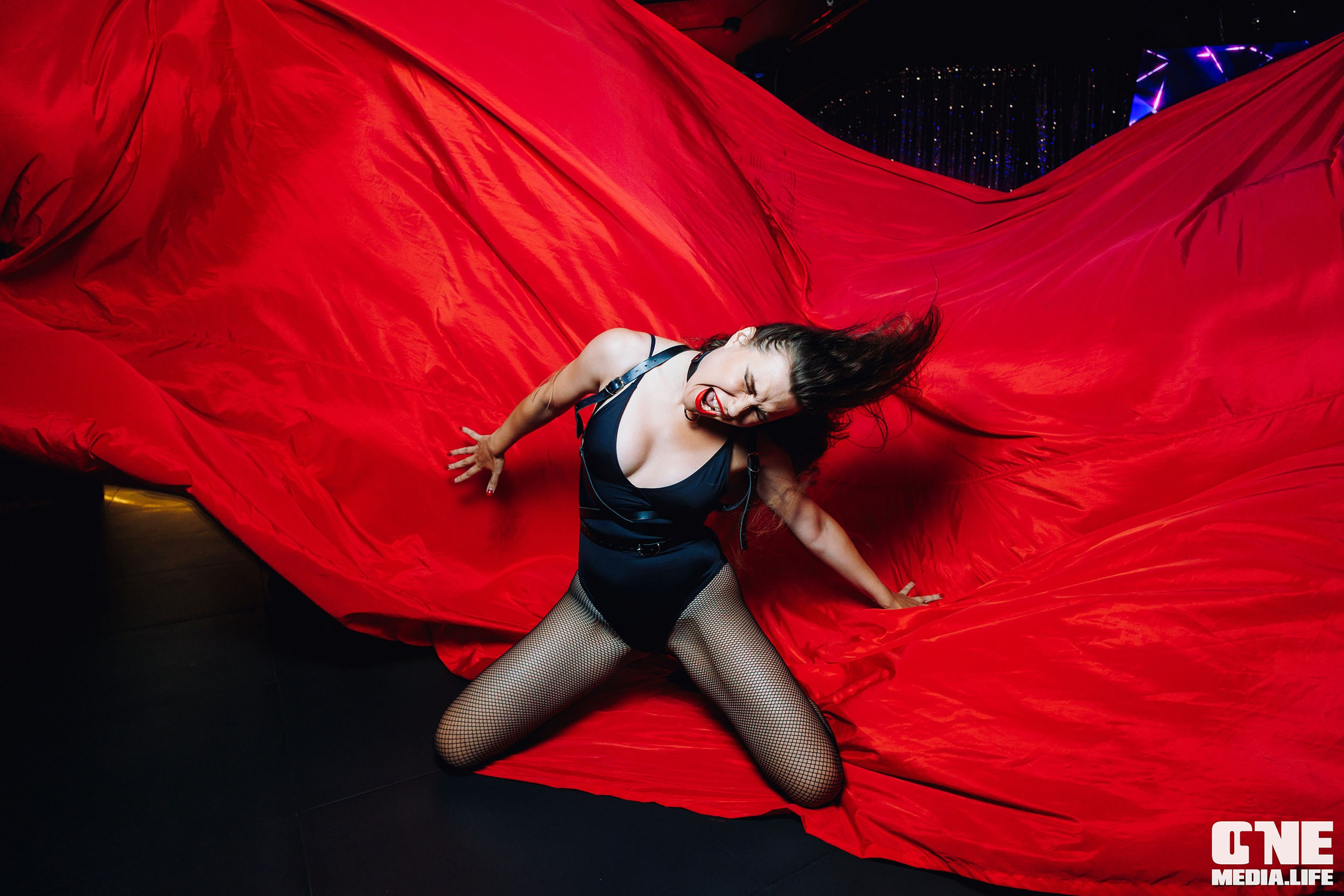 Фоторепортаж из Эйфории. One Media Life: фоторепортажи, фотоотчеты с мероприятий и заведений