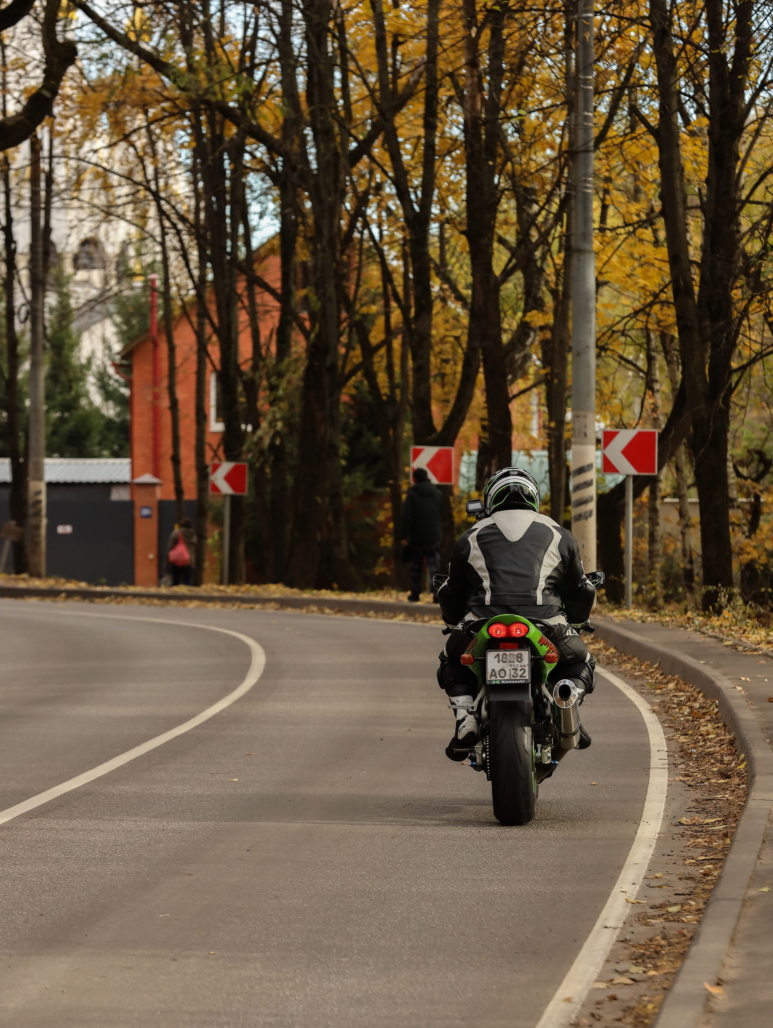 Виталий Kawasaki ZX6R. Фотограф Антон Чупринин