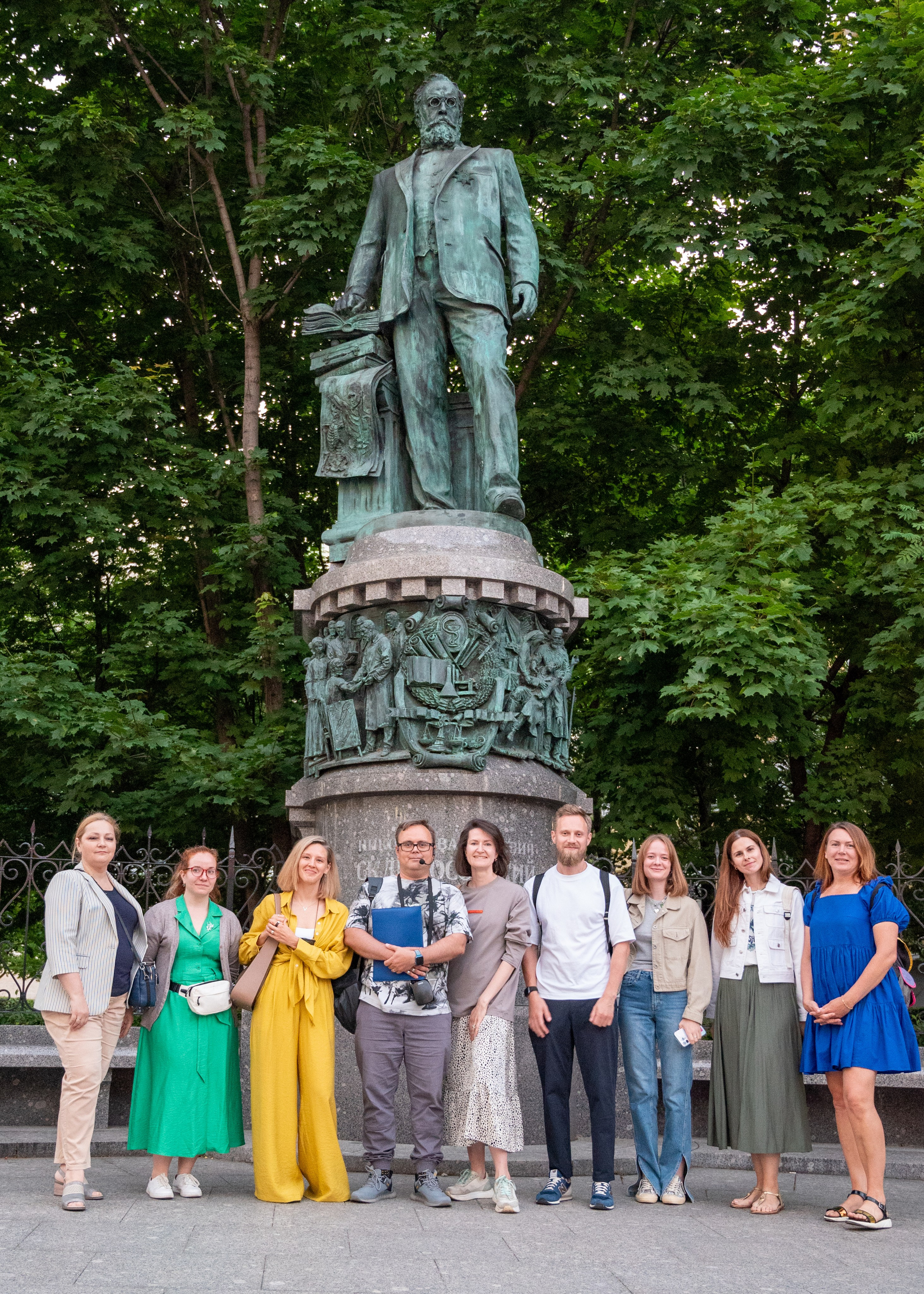 Фотосъемка на экскурсии. П&П — Полезное с Приятным. Фотоэкскурсии — Москва на память. Экскурсовод и фотограф в Москве. Увези столицу в своём альбоме!