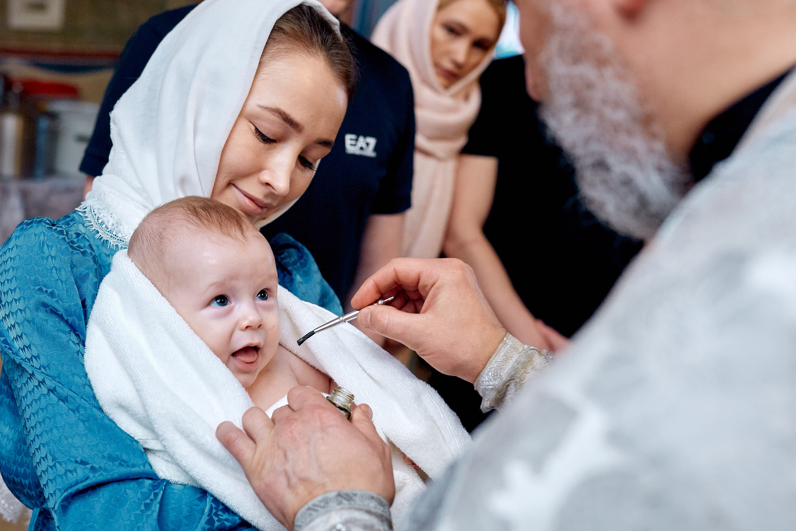 Фотограф на крещение в Москве, заказать услуги проф фотосъёмки — Цены и стоимость услуг фотосъёмки крещения