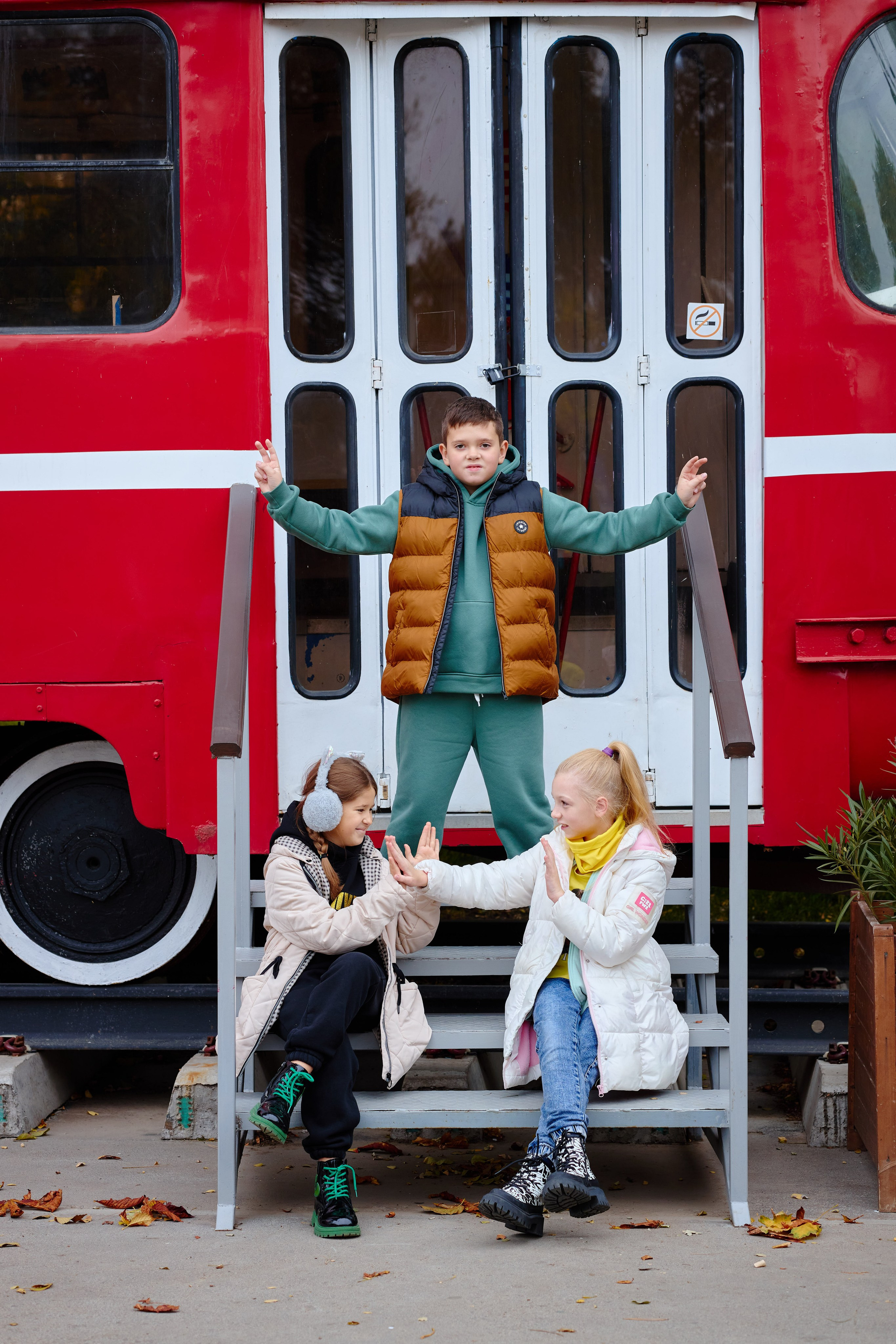 Сьемка для Выпускного Альбома В Парке. Фотограф Выпускные альбомы Таганрог Сергей Коробченко