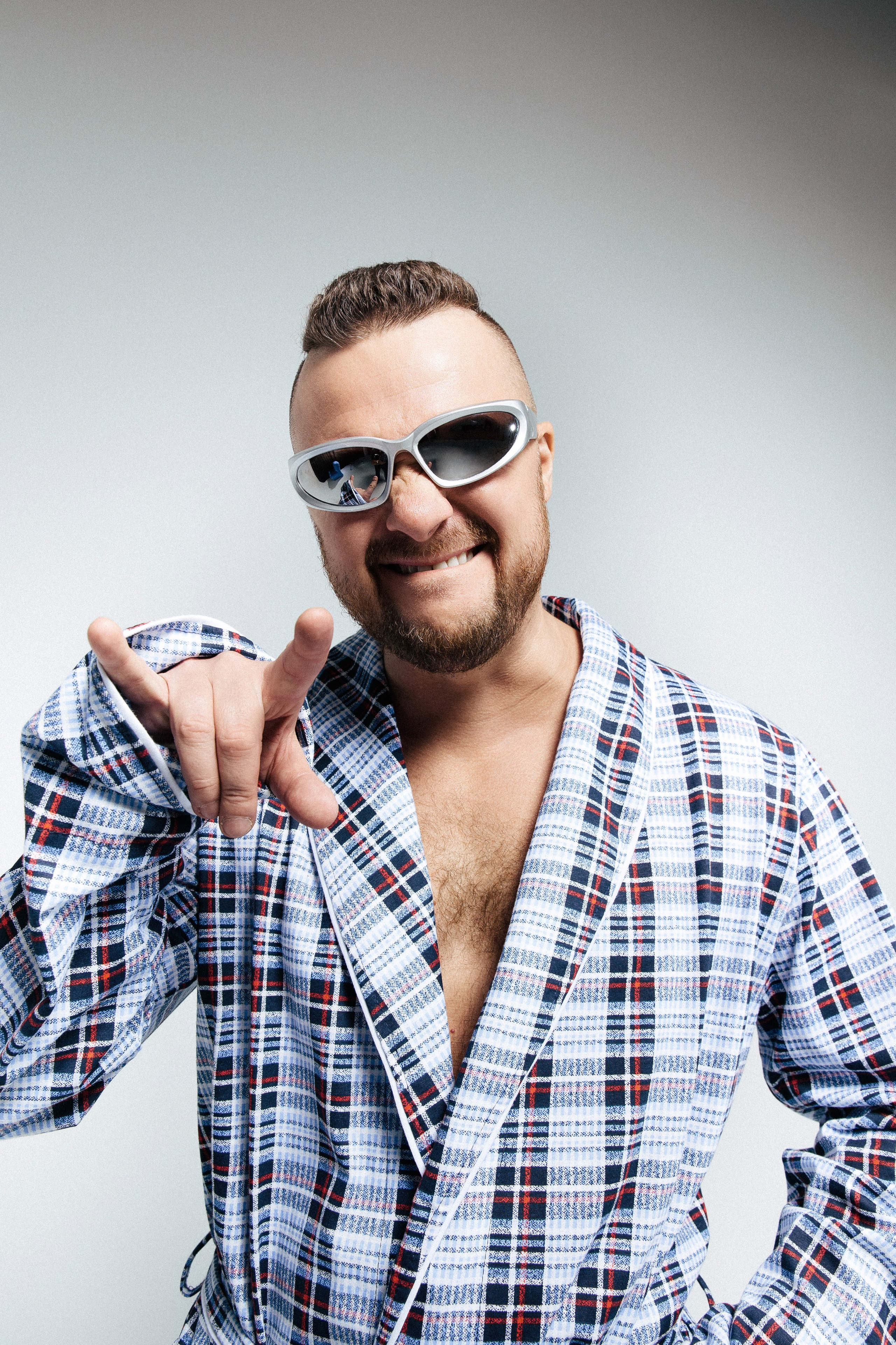 Батя в здании. Фотограф в Новосибирске и Москве