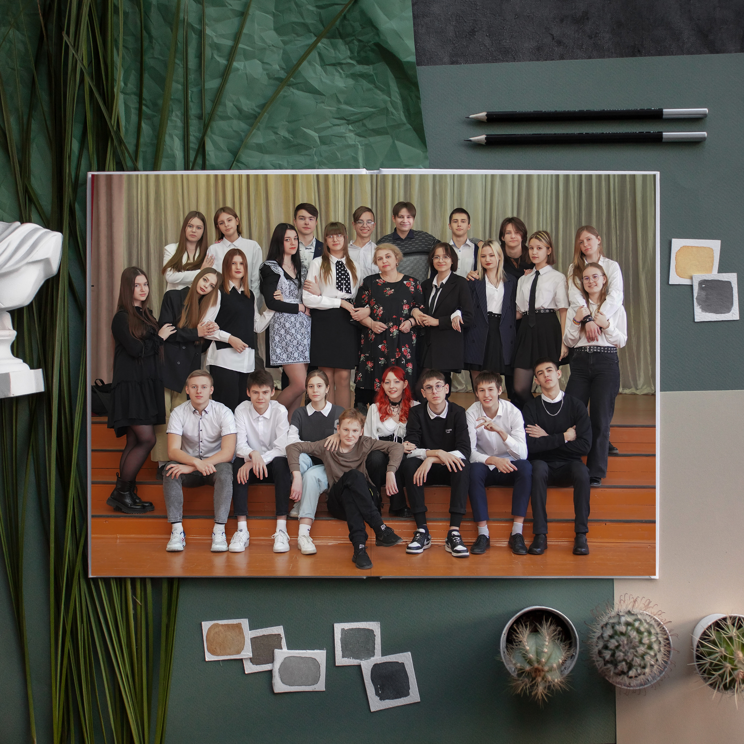 Выпускные Альбомы. Фотомастерская Алые Паруса