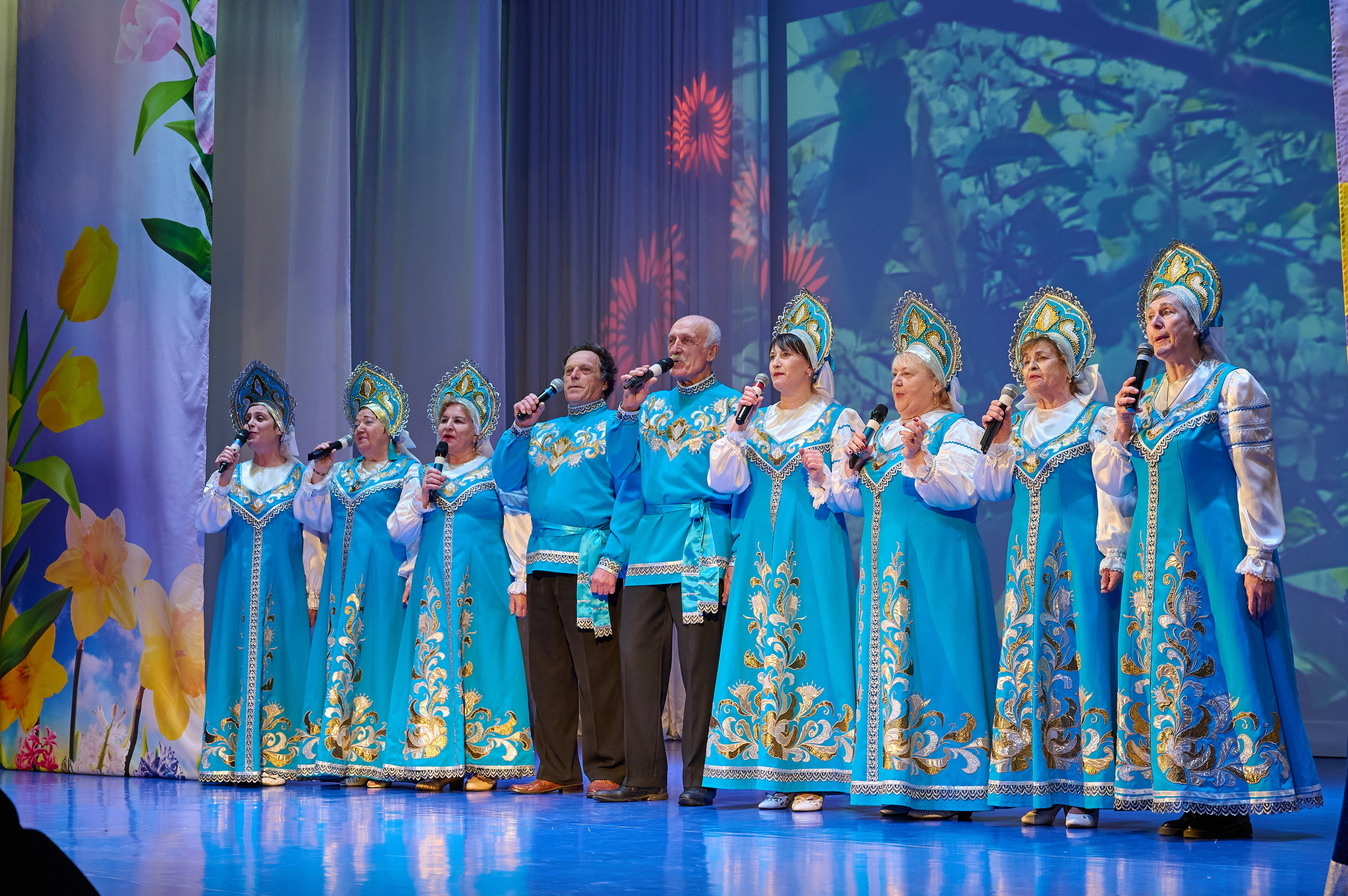 8 марта Марьина роща. Жизнь курорта Кабардинка в фотографиях