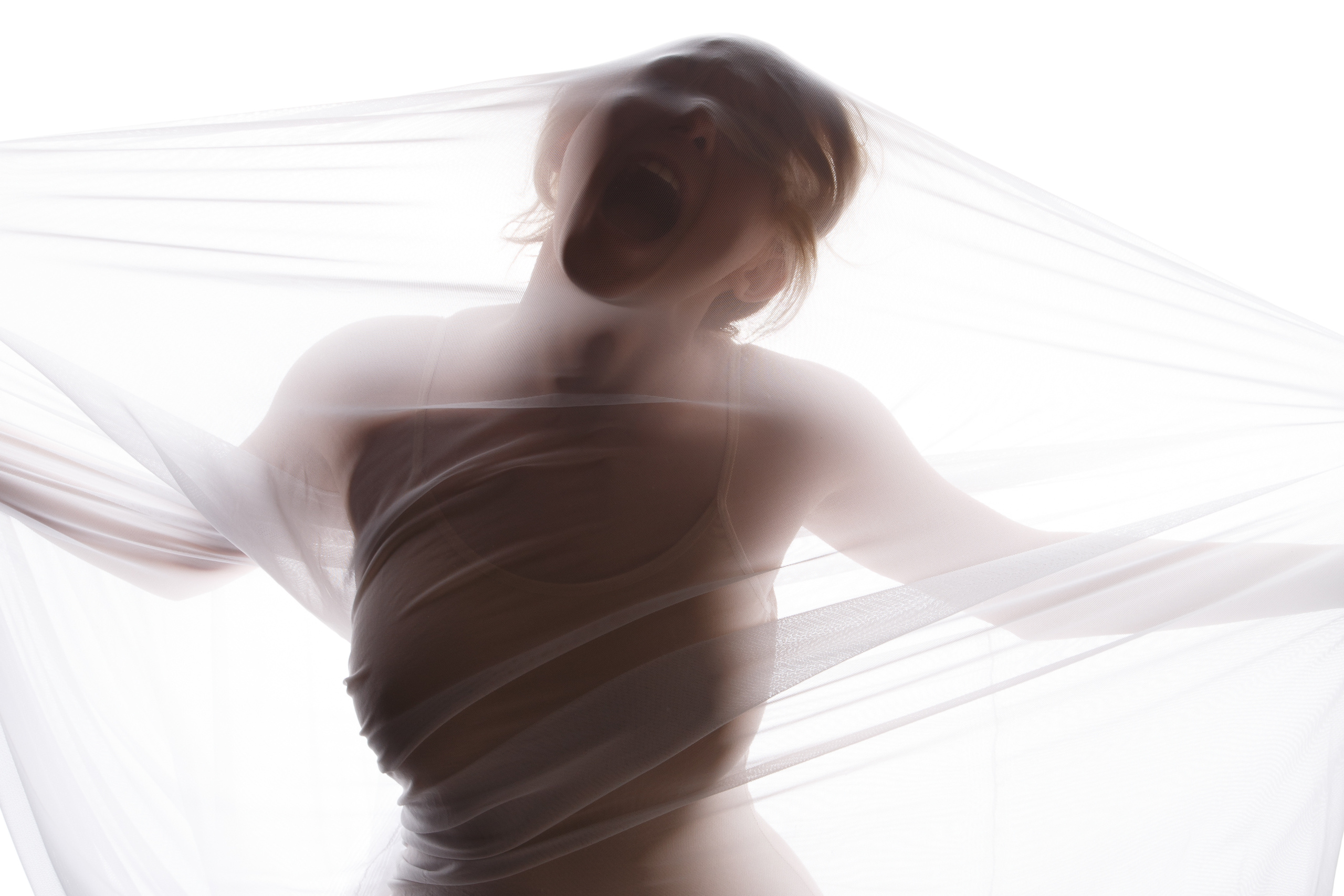 Пластика живого тела. Портретный и репортажный фотограф. Эмоциональные и откровенные портрет