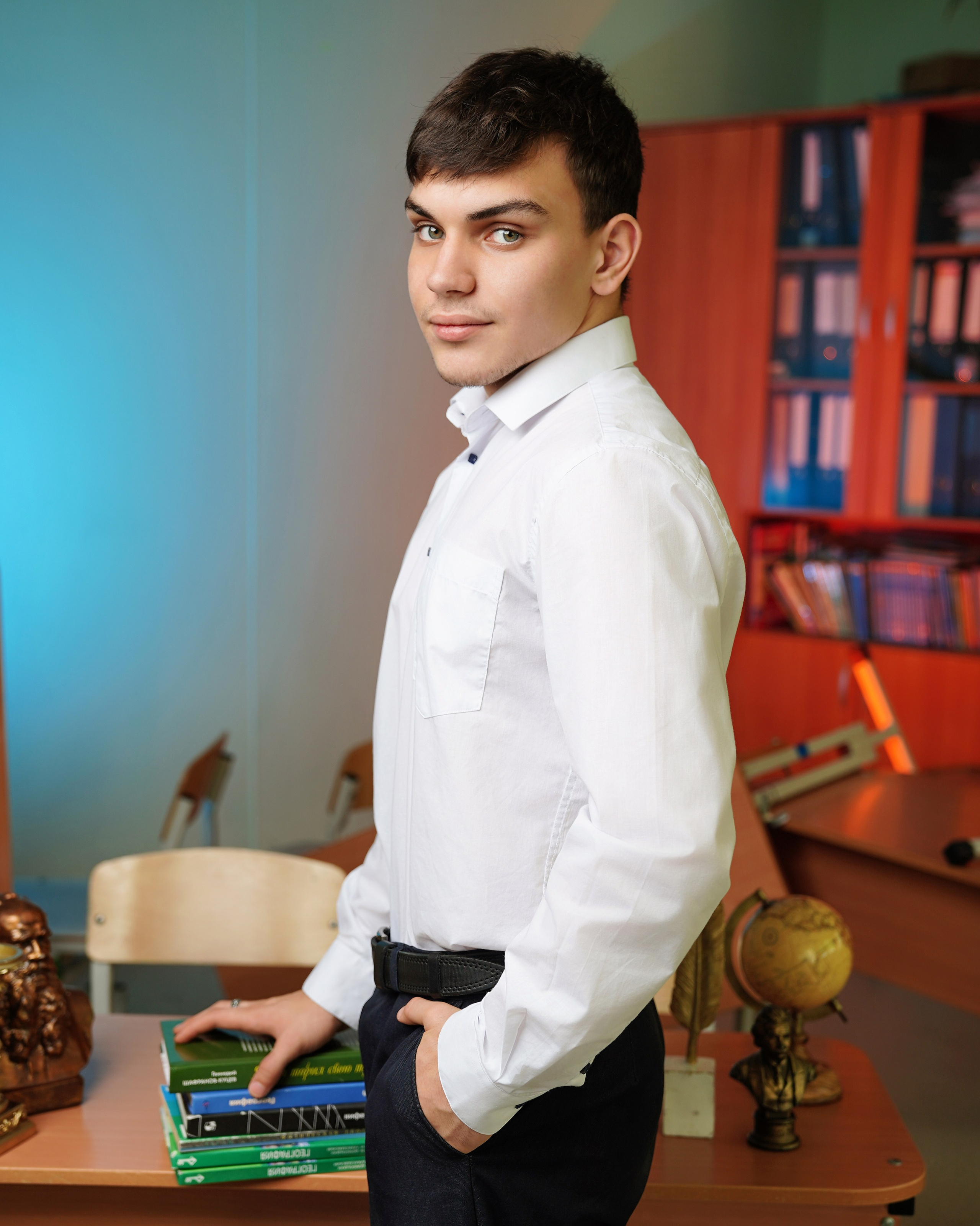 Стиль портрета в школе. GOTRA — выпускные альбомы в Тюмени