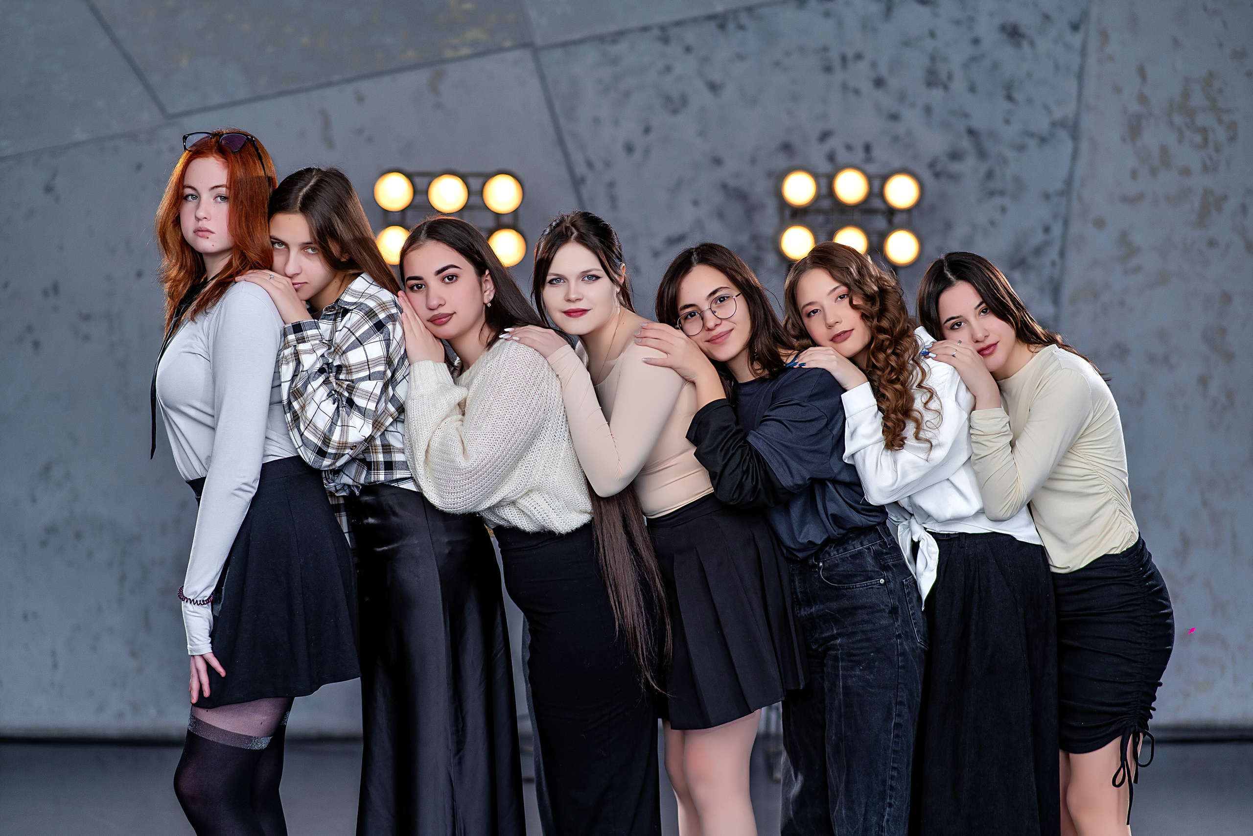 Выпускные (школьные) альбомы (книги) в Ростове-на-Дону. Современные Выпускные Альбомы в Ростове-на-Дону