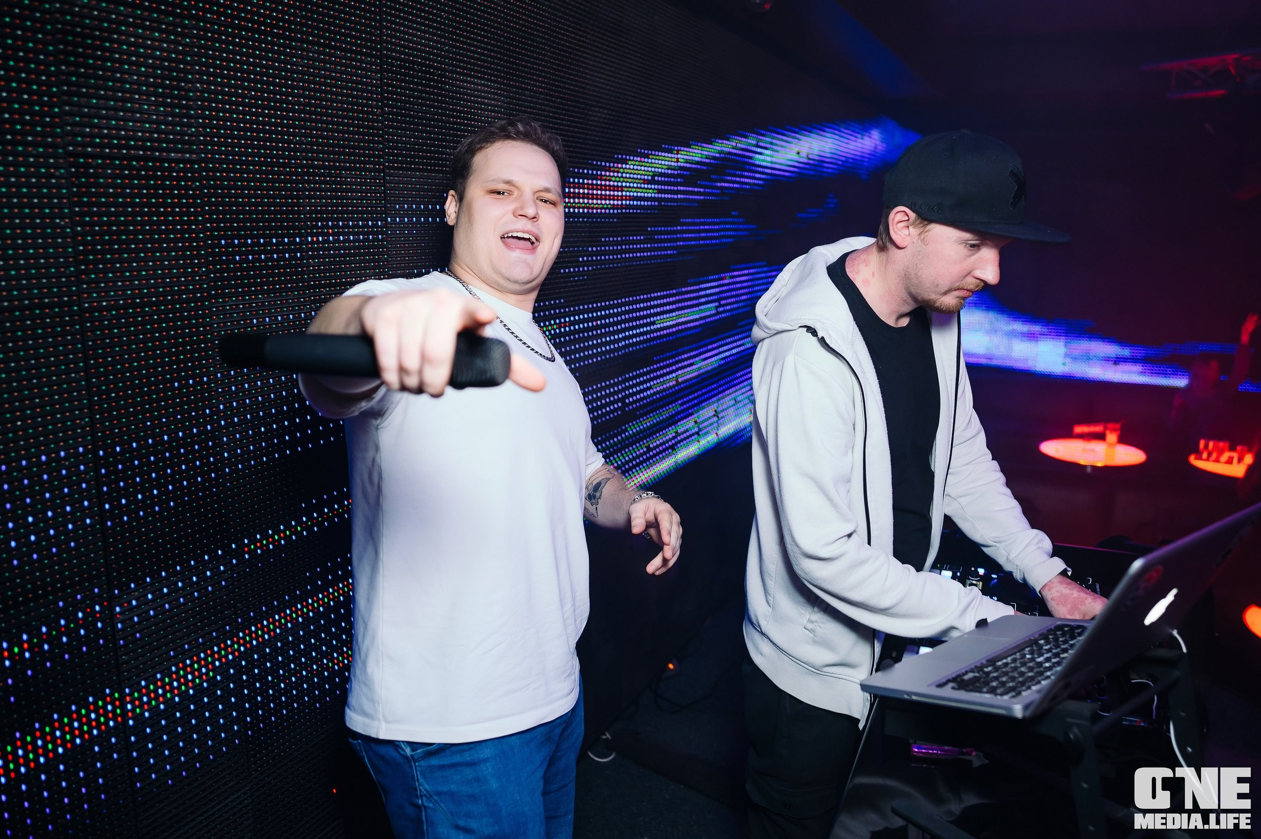 Фоторепортаж из РК Планета. One Media Life: фоторепортажи, фотоотчеты с мероприятий и заведений